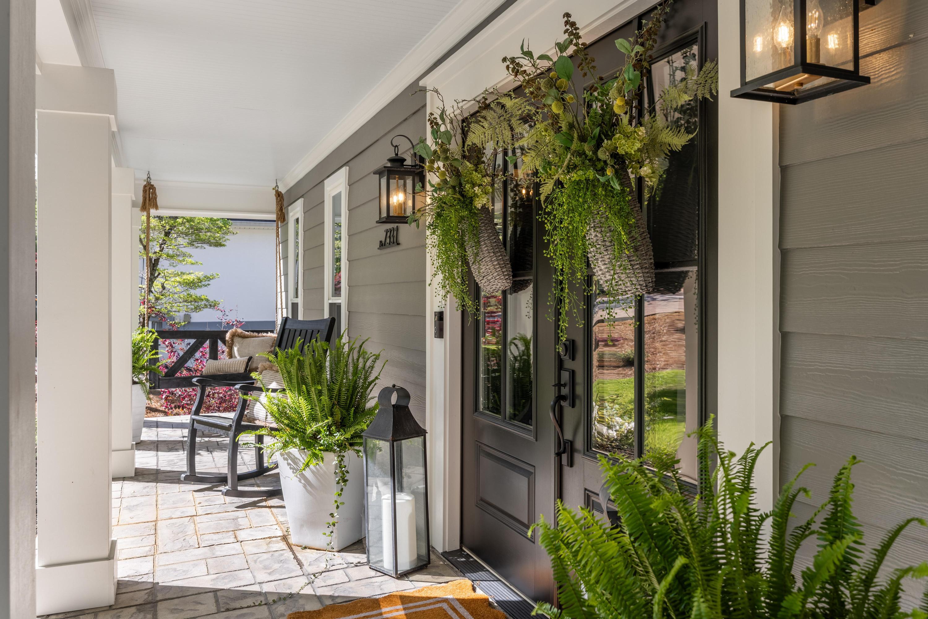 7331 Royal Harbour Circle