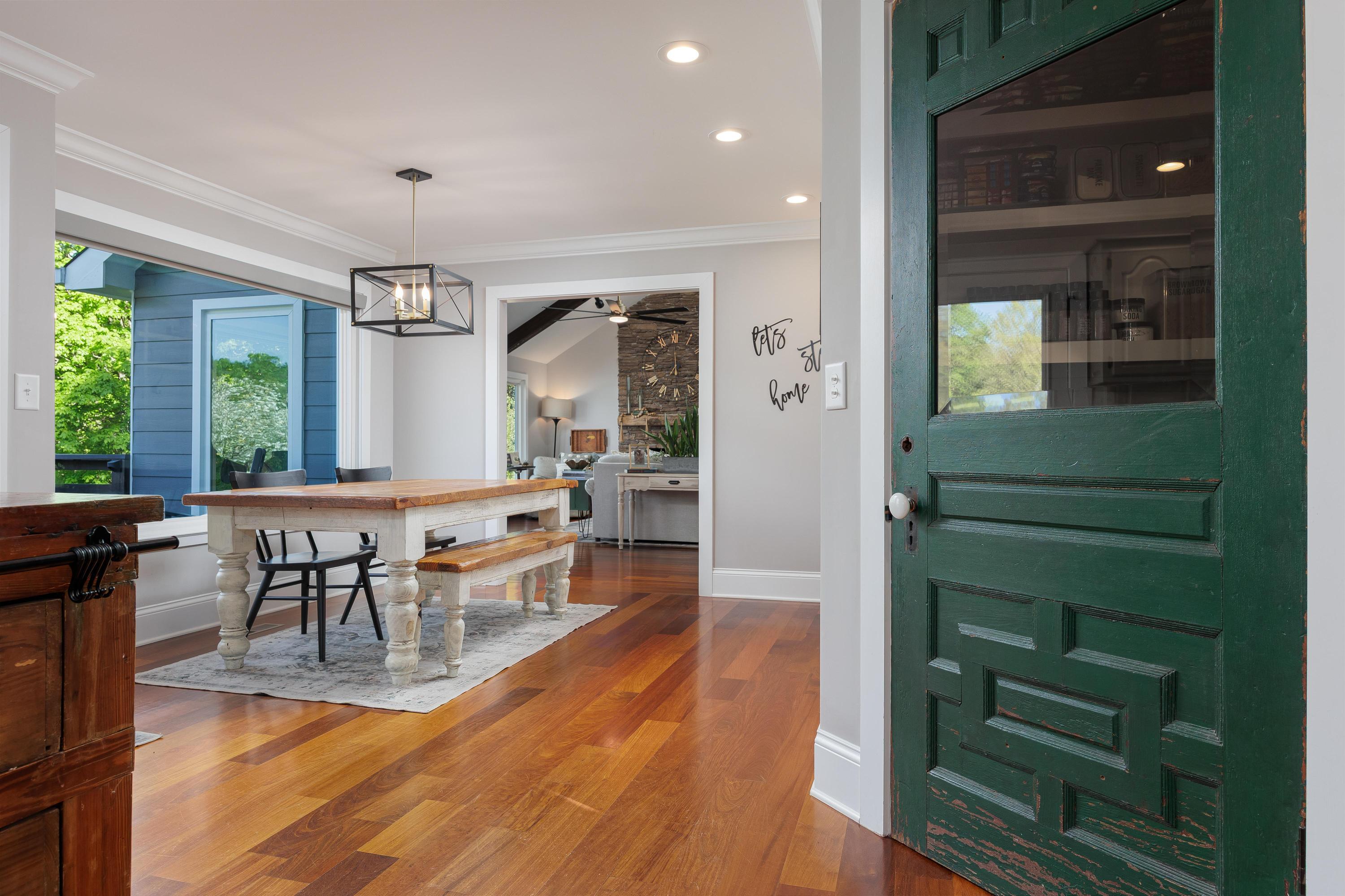 7331 Royal Harbour Circle