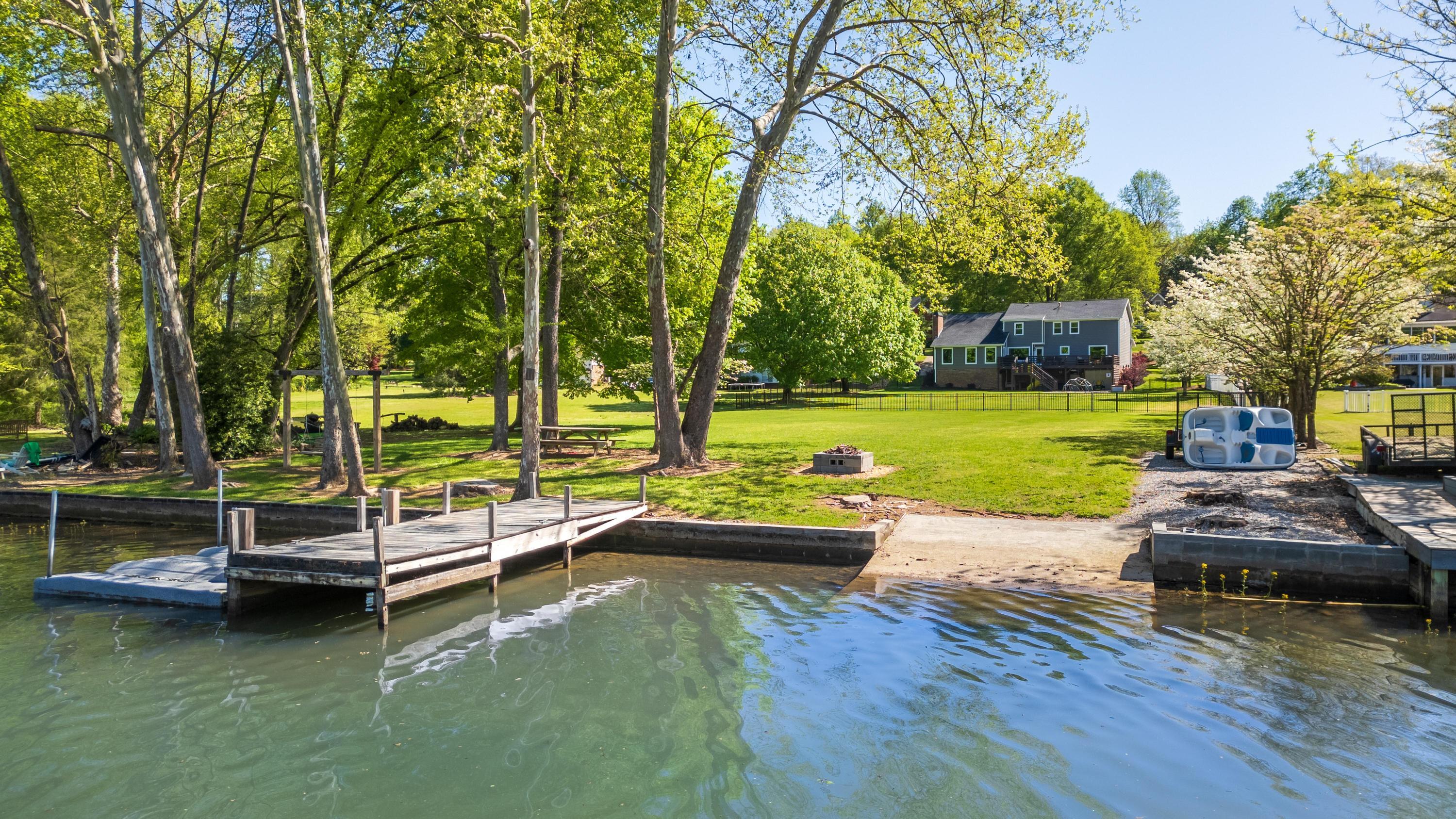 7331 Royal Harbour Circle