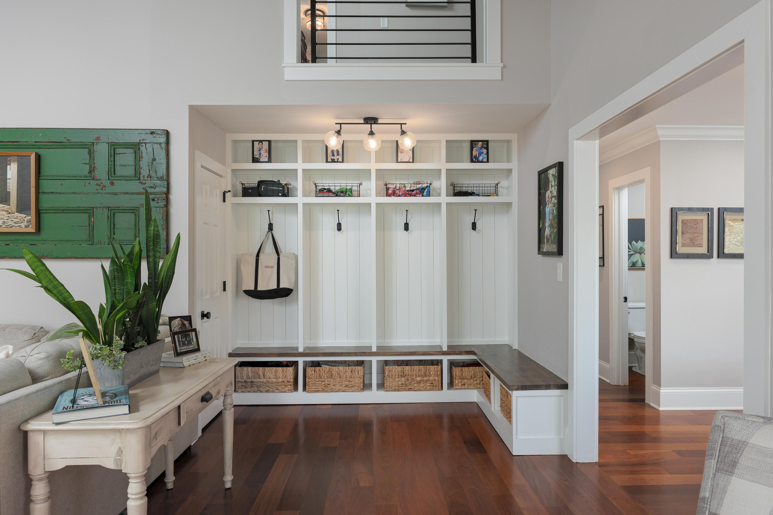 7331 Royal Harbour Circle