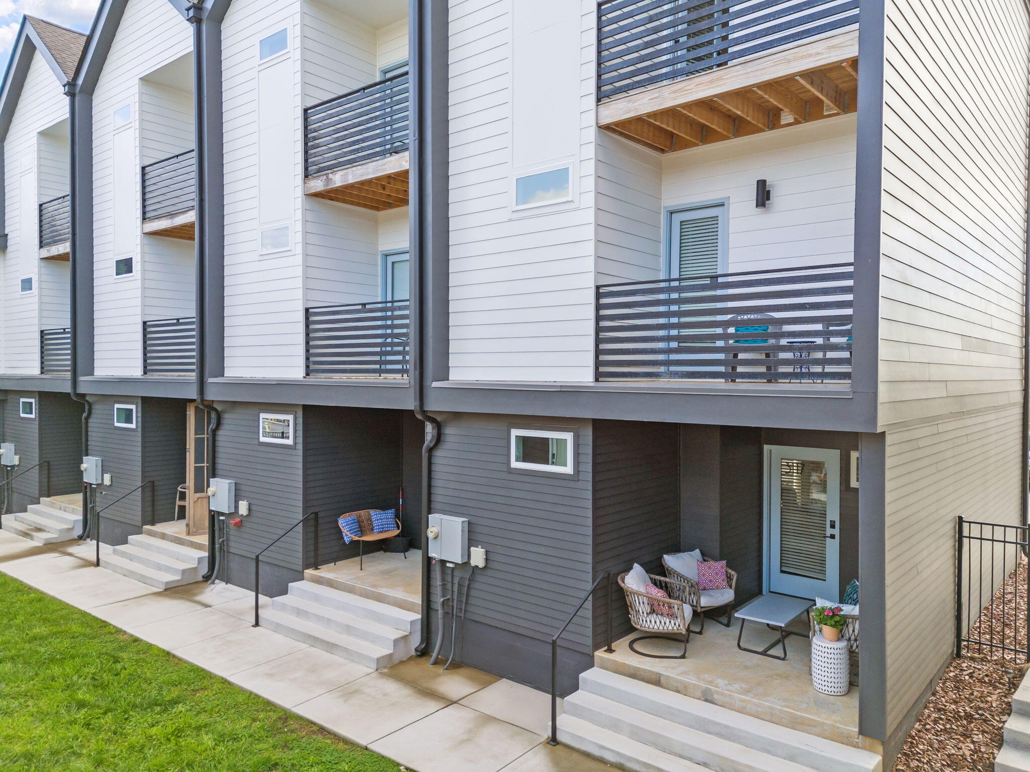 3117 Riverwalk Parkway