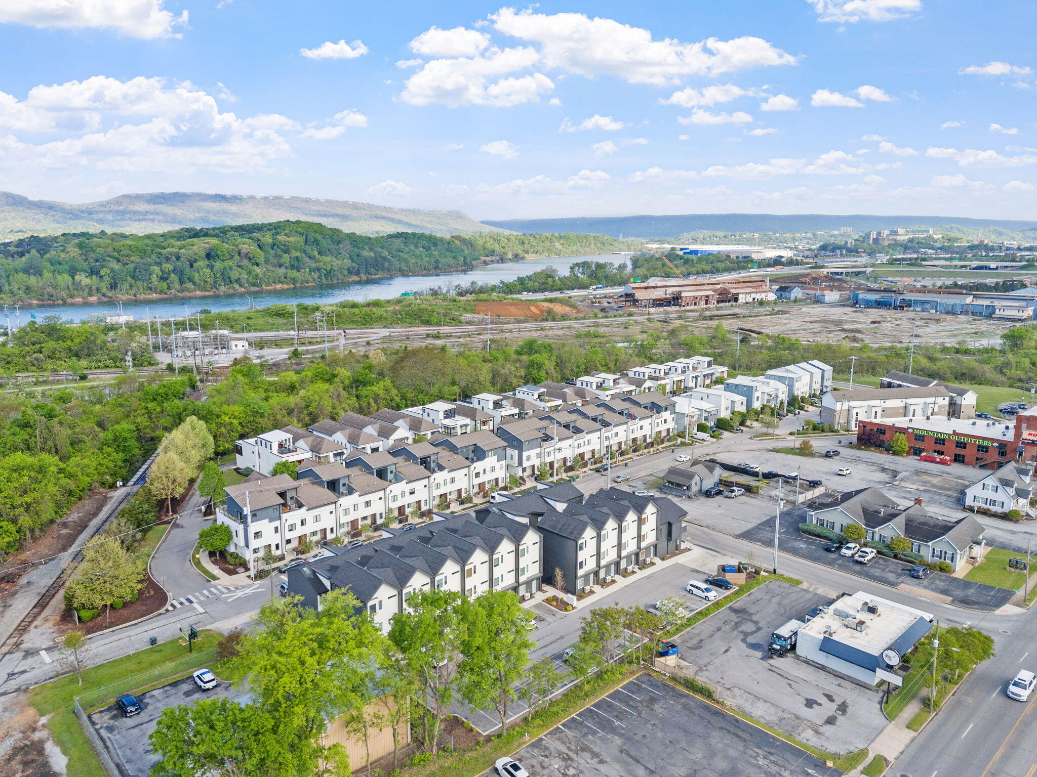 3117 Riverwalk Parkway