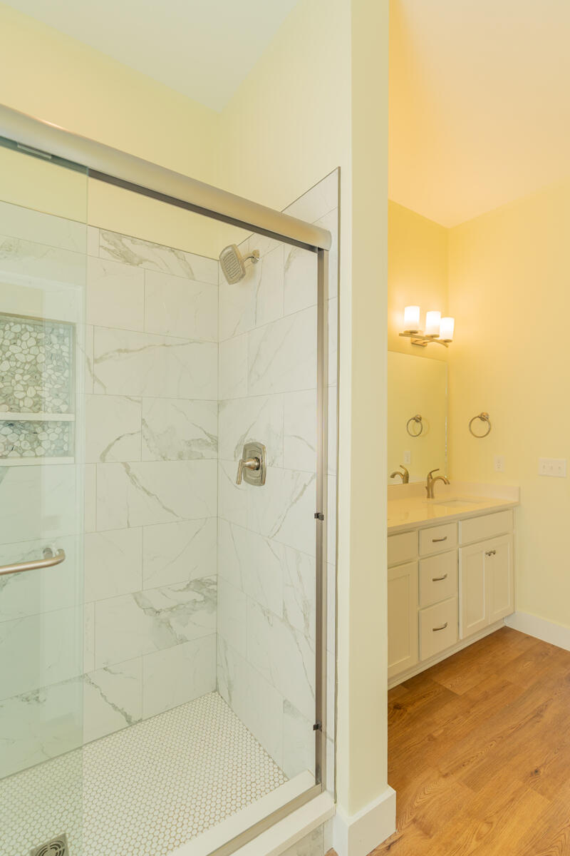 1445 Fagan Street, 312