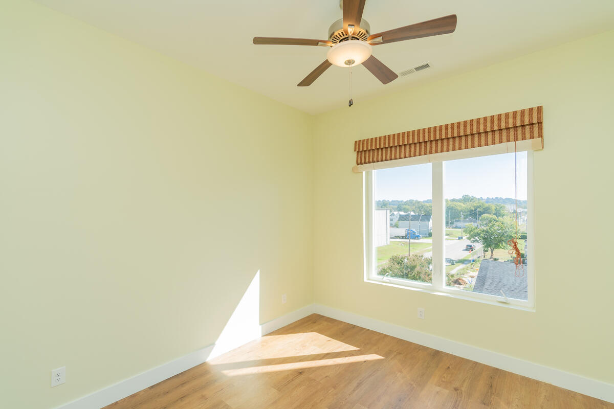 1445 Fagan Street, 312