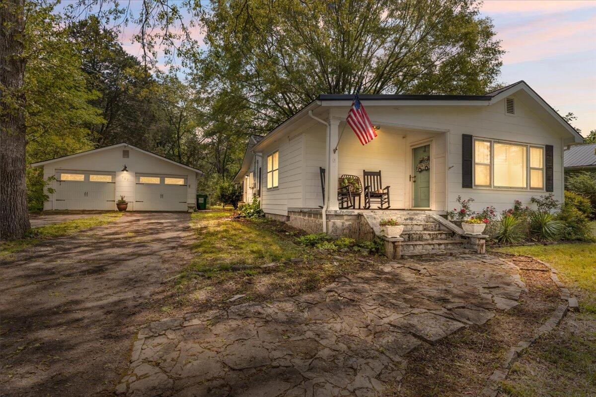702 Cove Road
