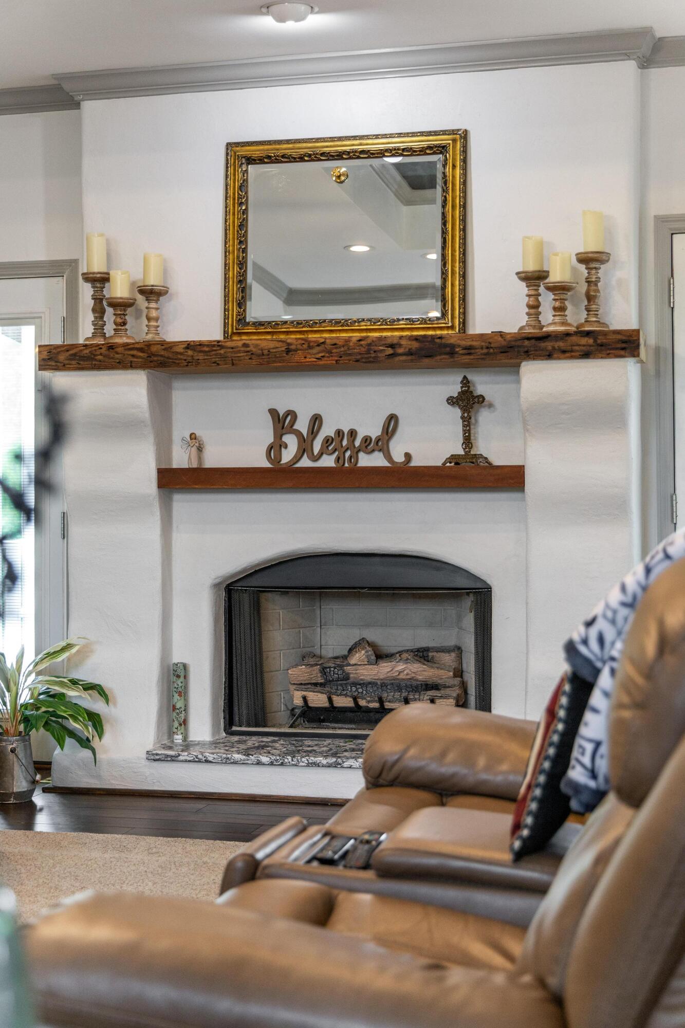 1089 Harbor Point Drive
