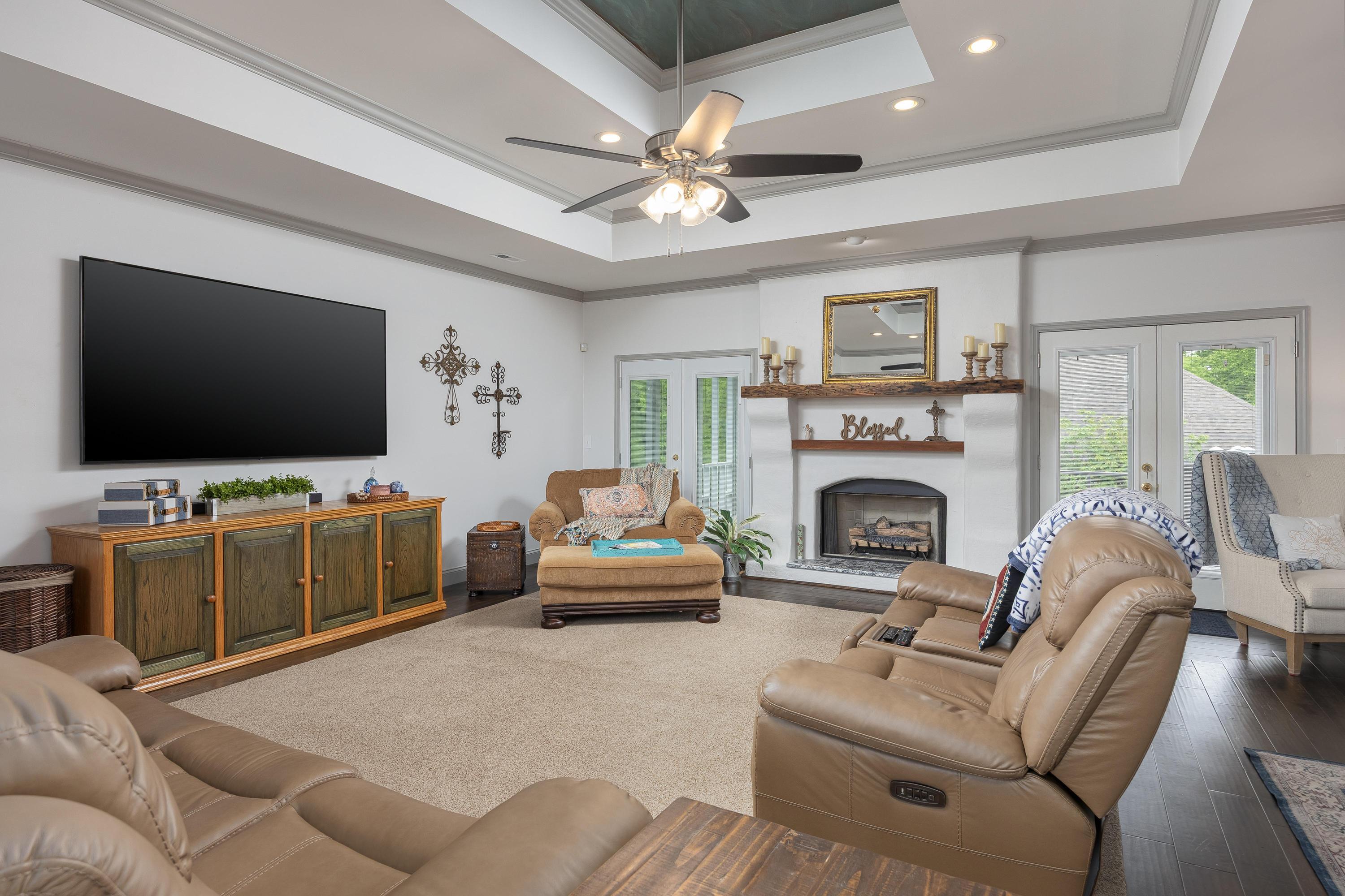 1089 Harbor Point Drive