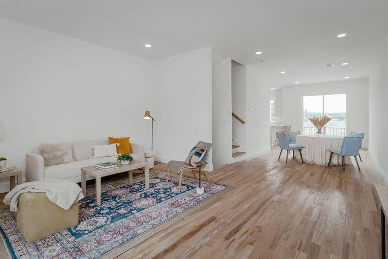 3307 Aberdeen Row