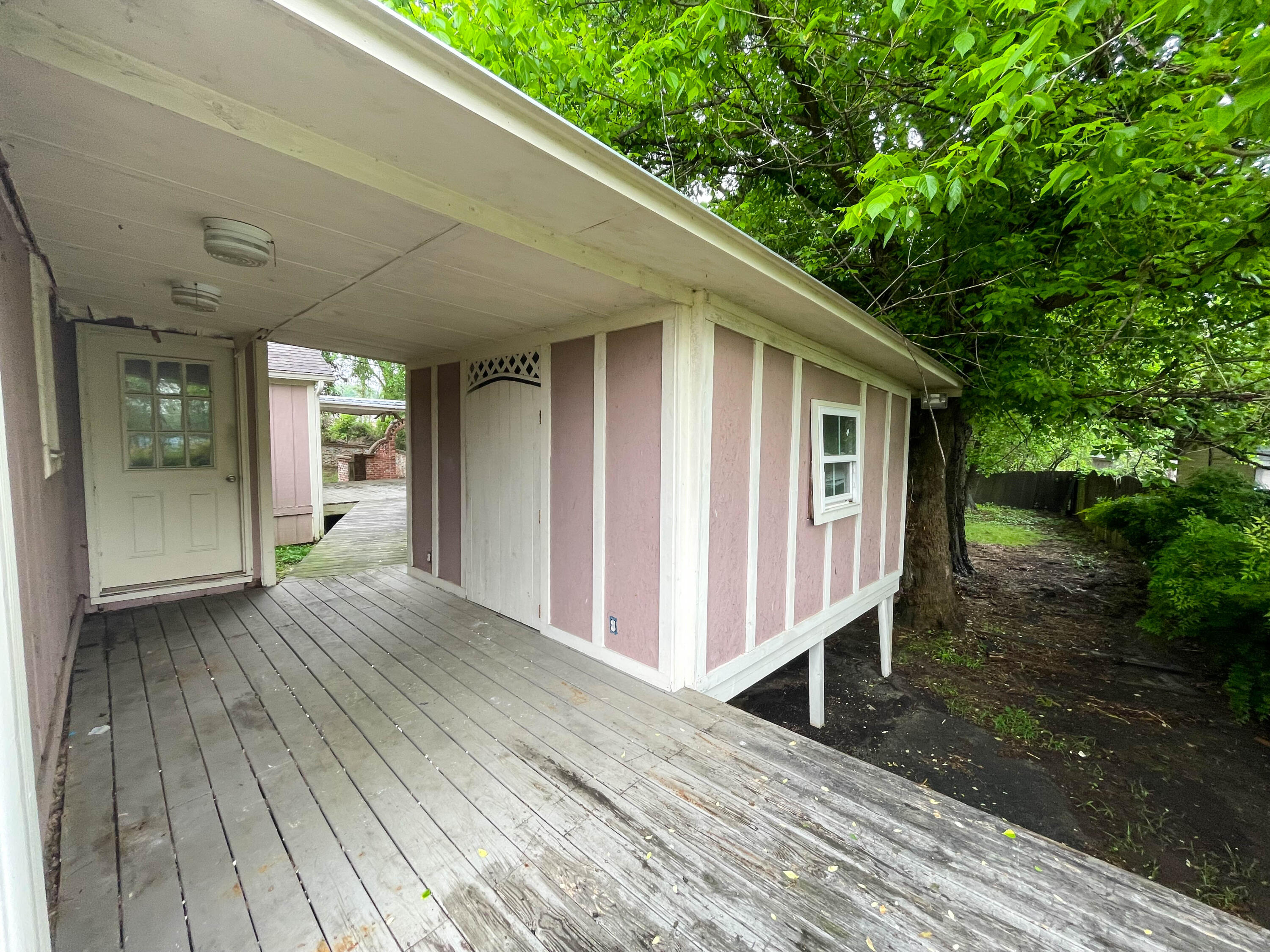 953 Cloud Springs Road
