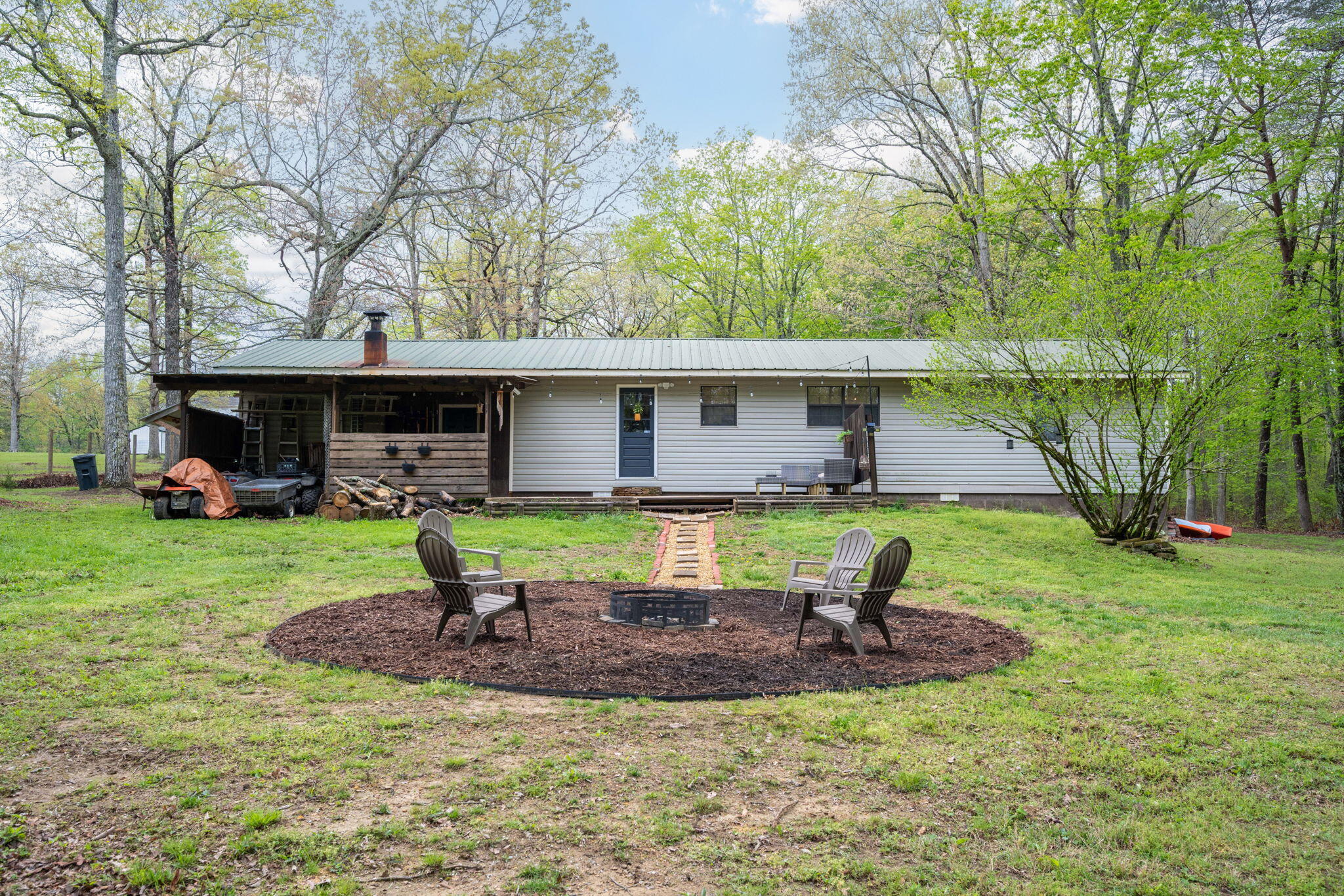 1002 Crowe Circle
