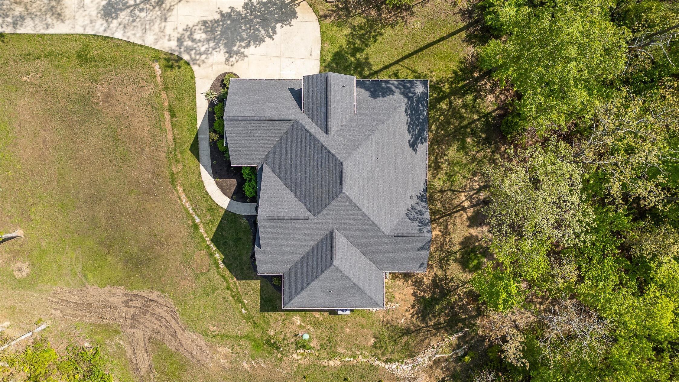 8221 Hixson Springs Road