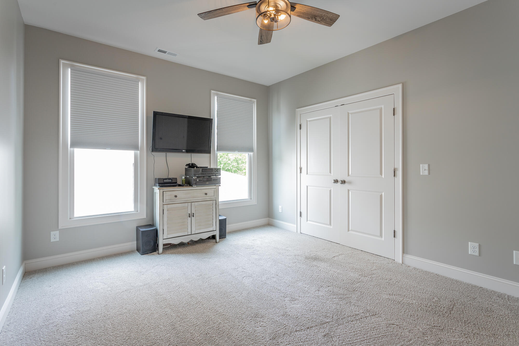 9523 Wolf Creek Trail