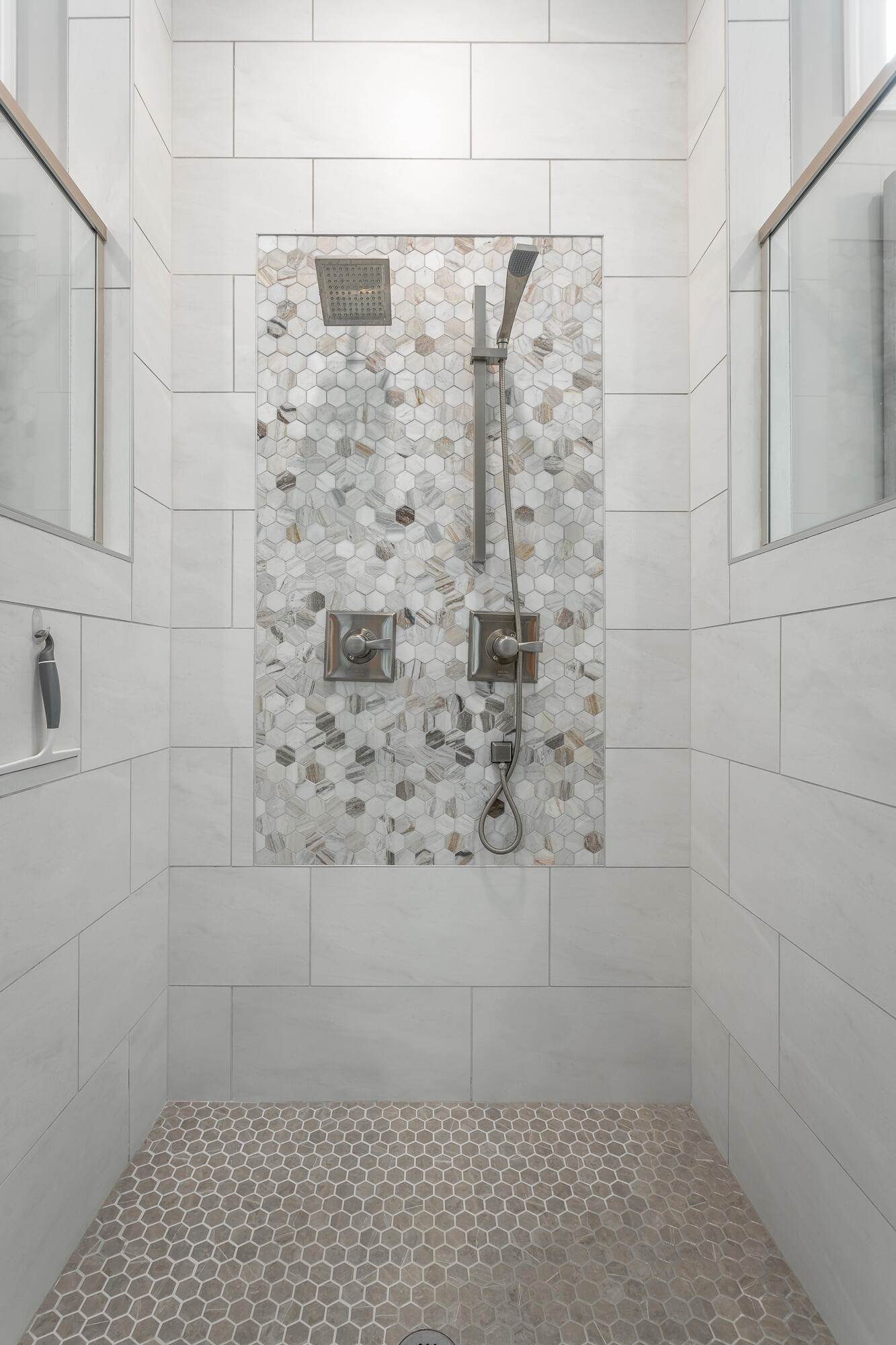 9523 Wolf Creek Trail