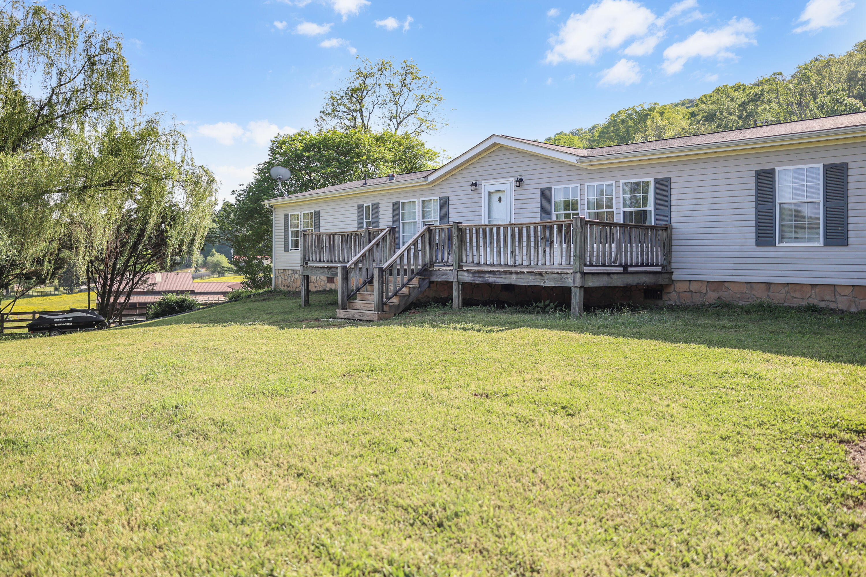 200 Reavley Road