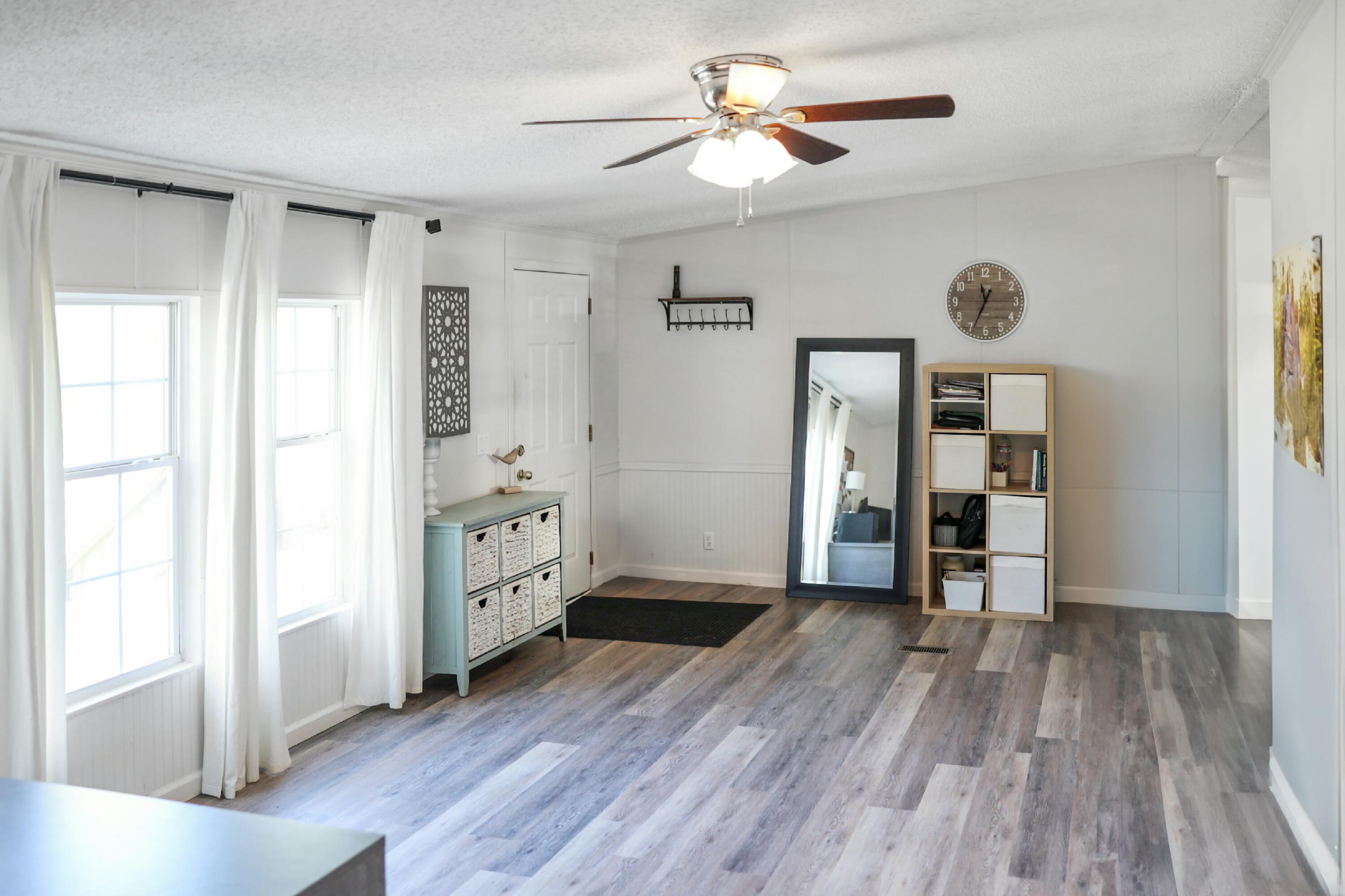 200 Reavley Road