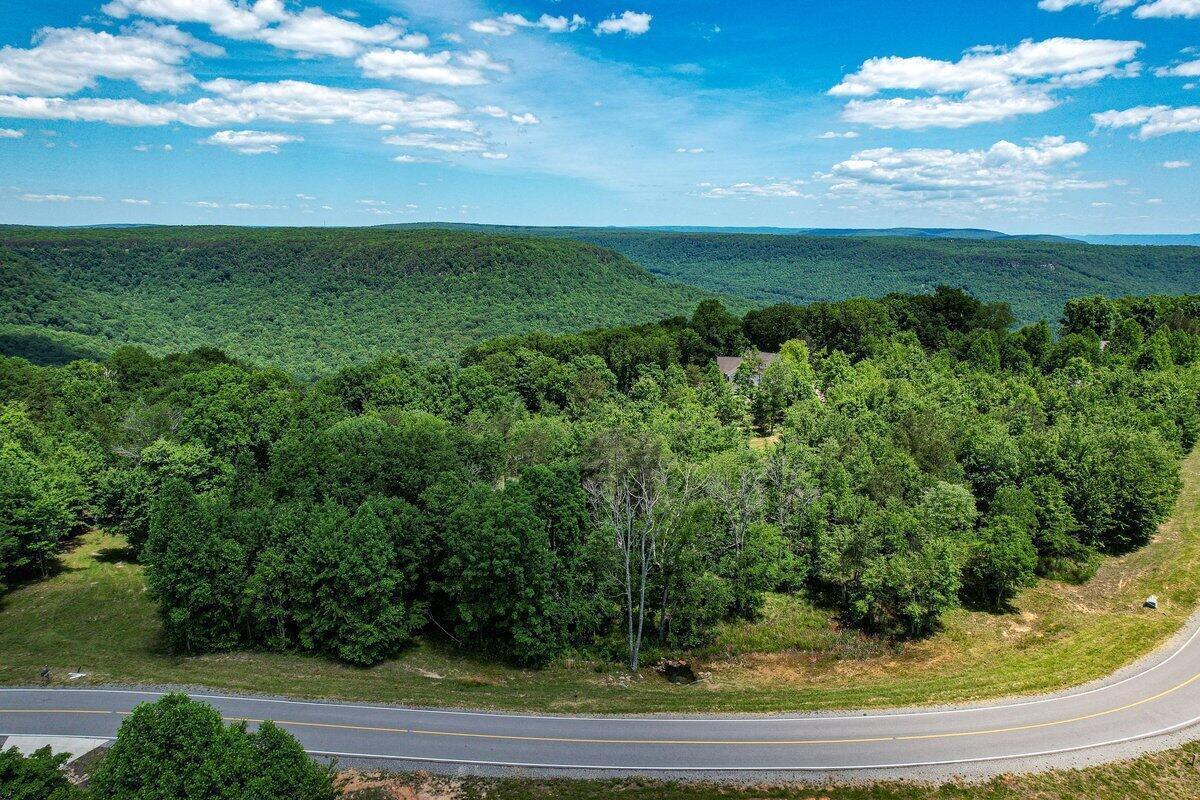 0 High Point Lane, 89