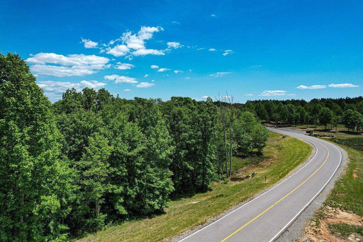 0 High Point Lane, 89