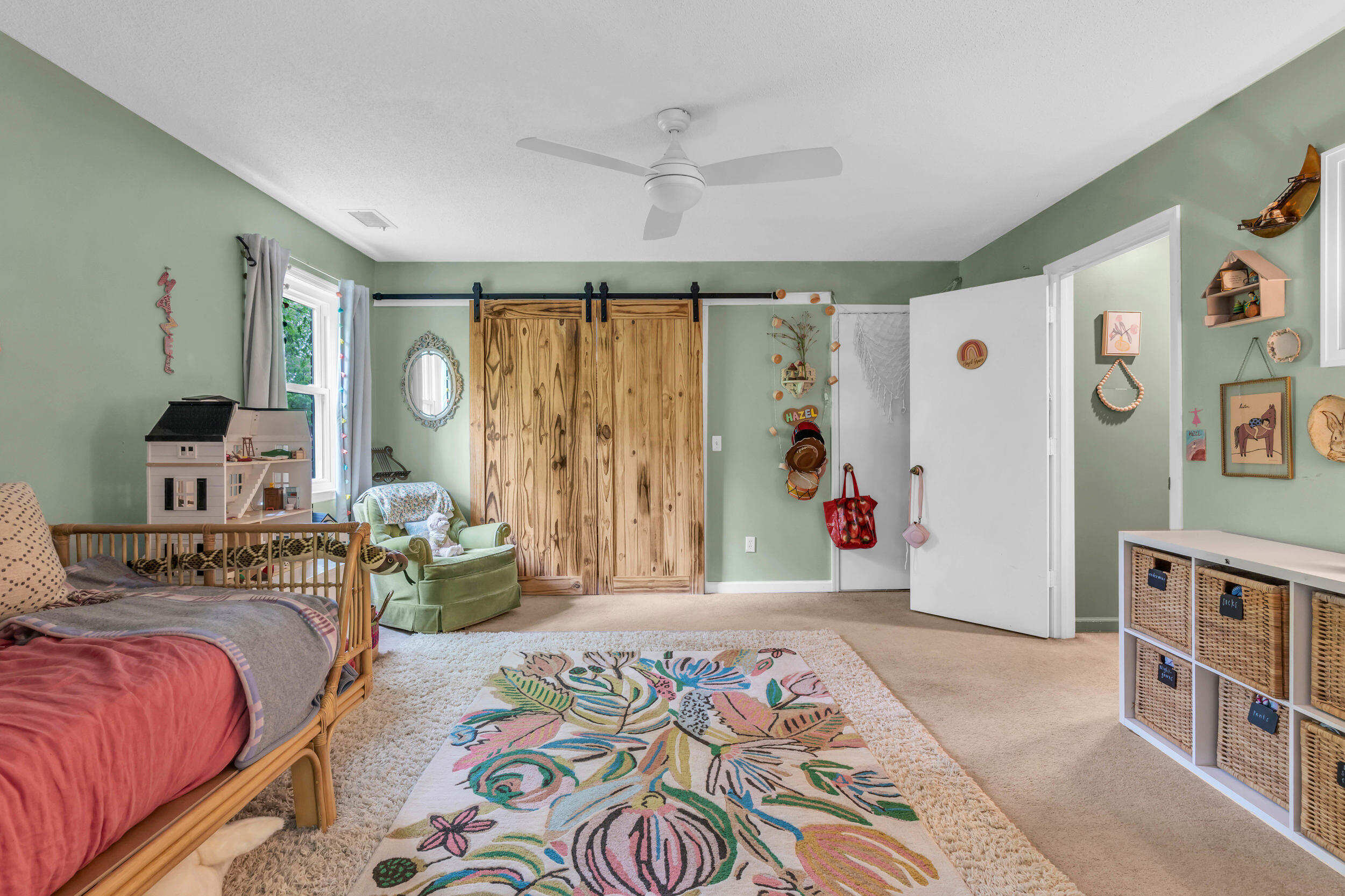 1807 Angel Lane