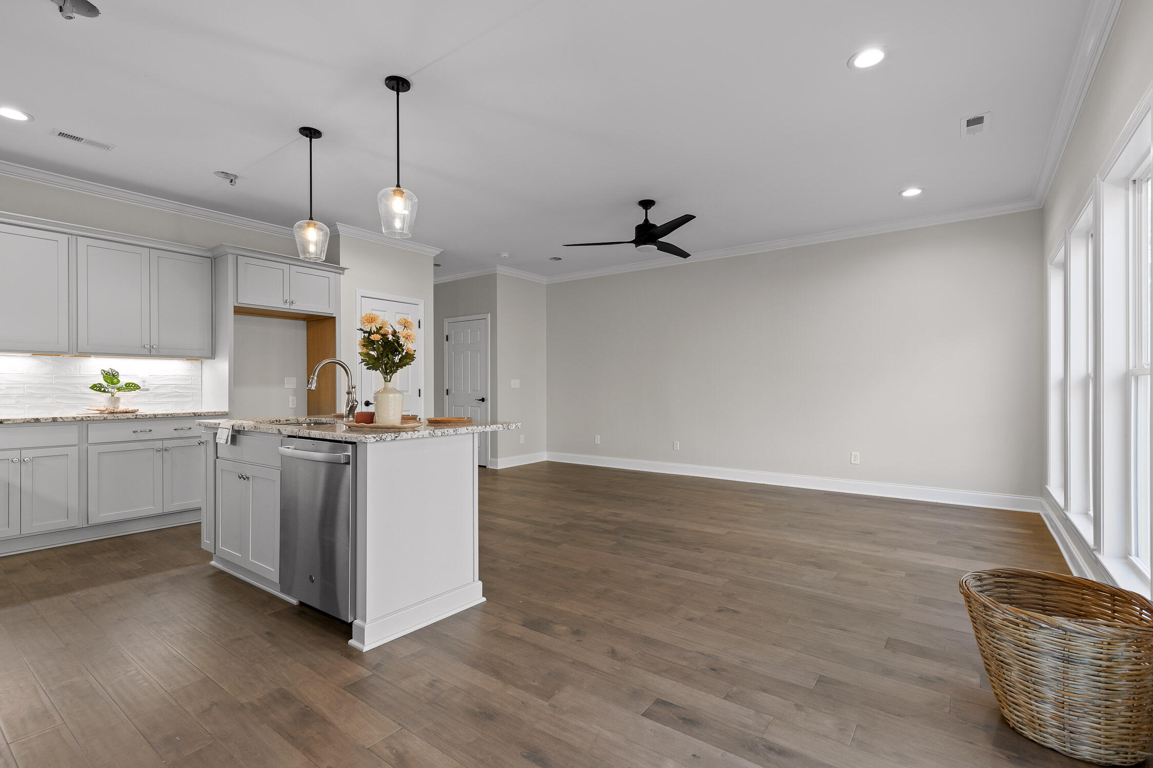 9055 Dallas Hollow Road