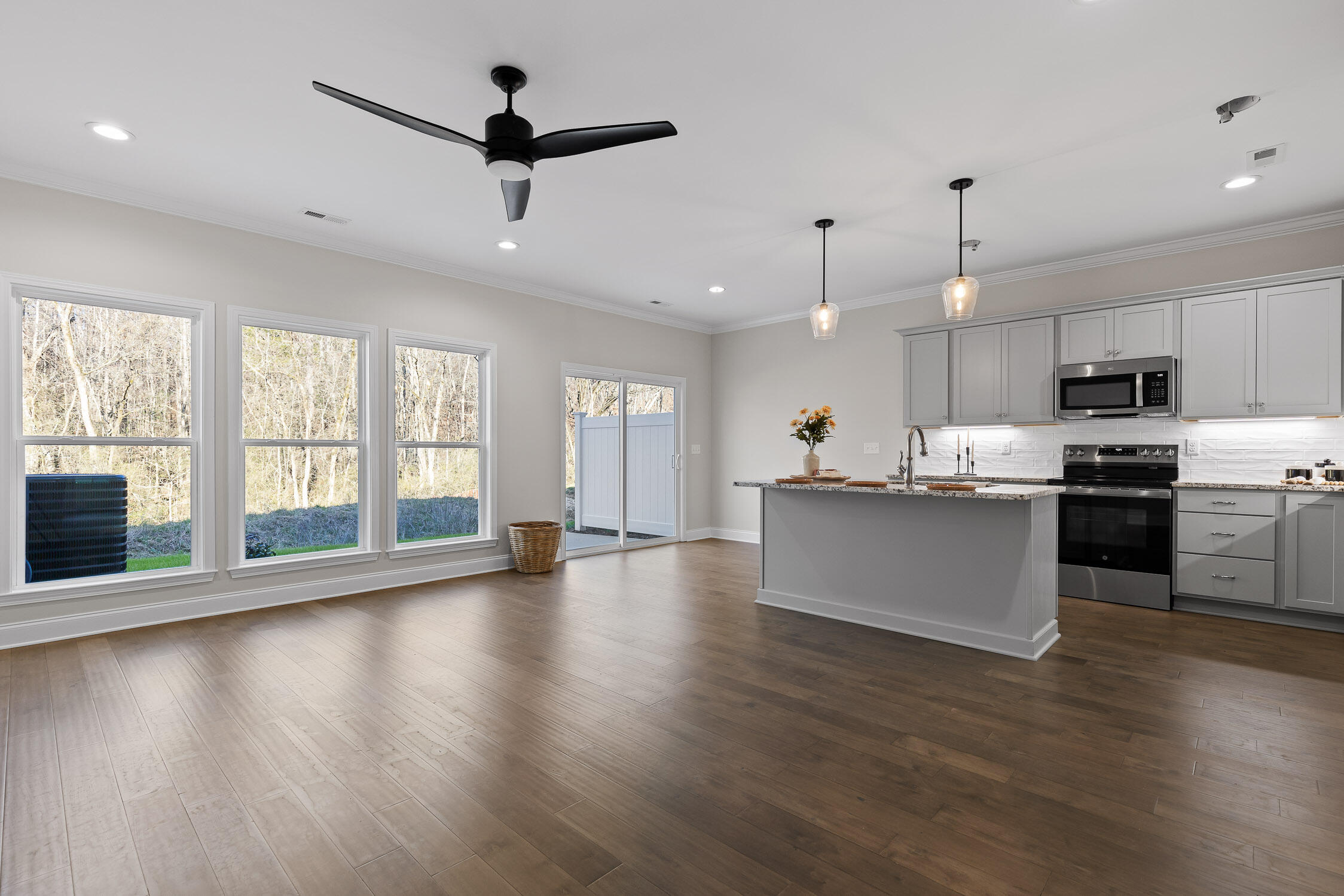 9055 Dallas Hollow Road