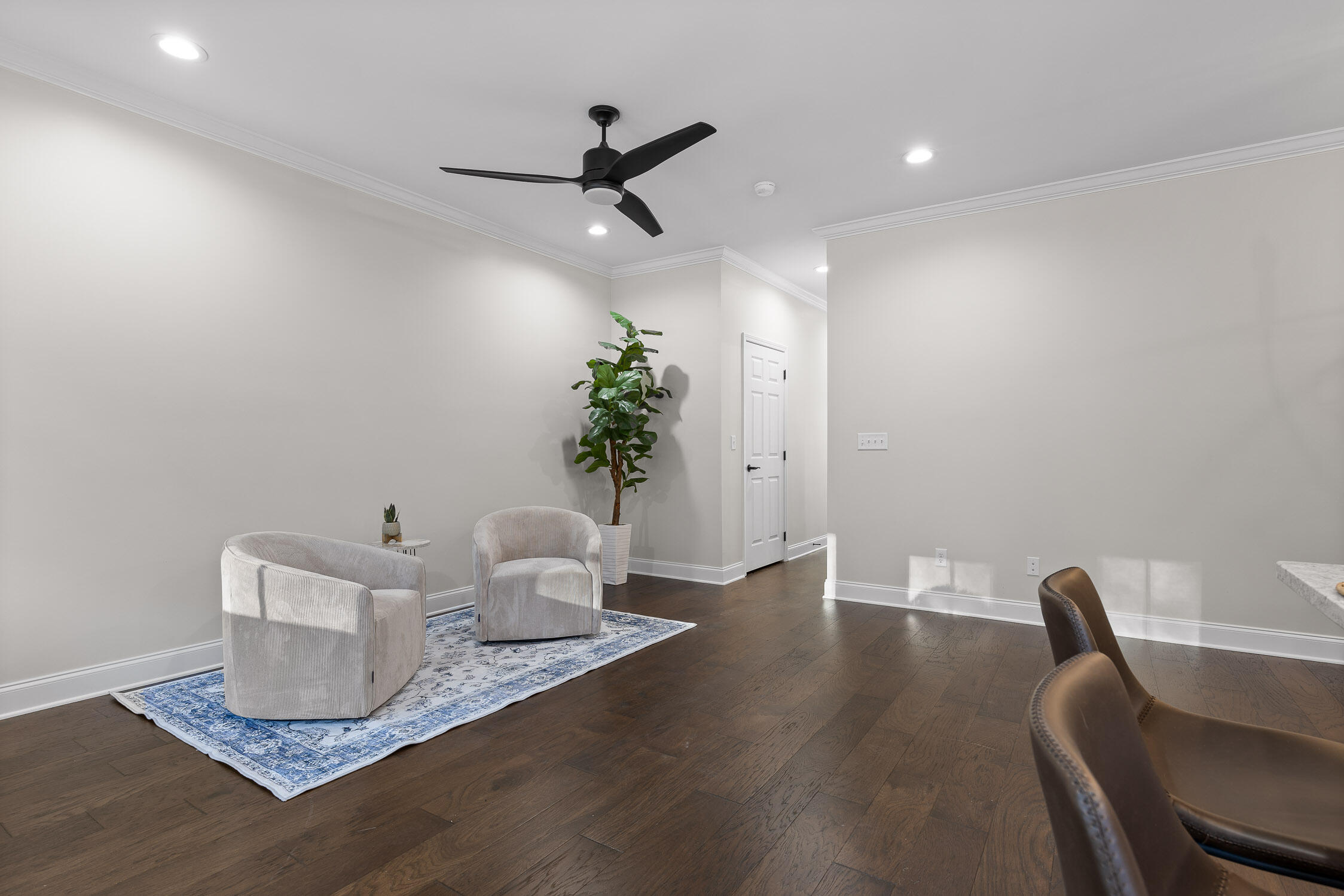 9061 Dallas Hollow Road