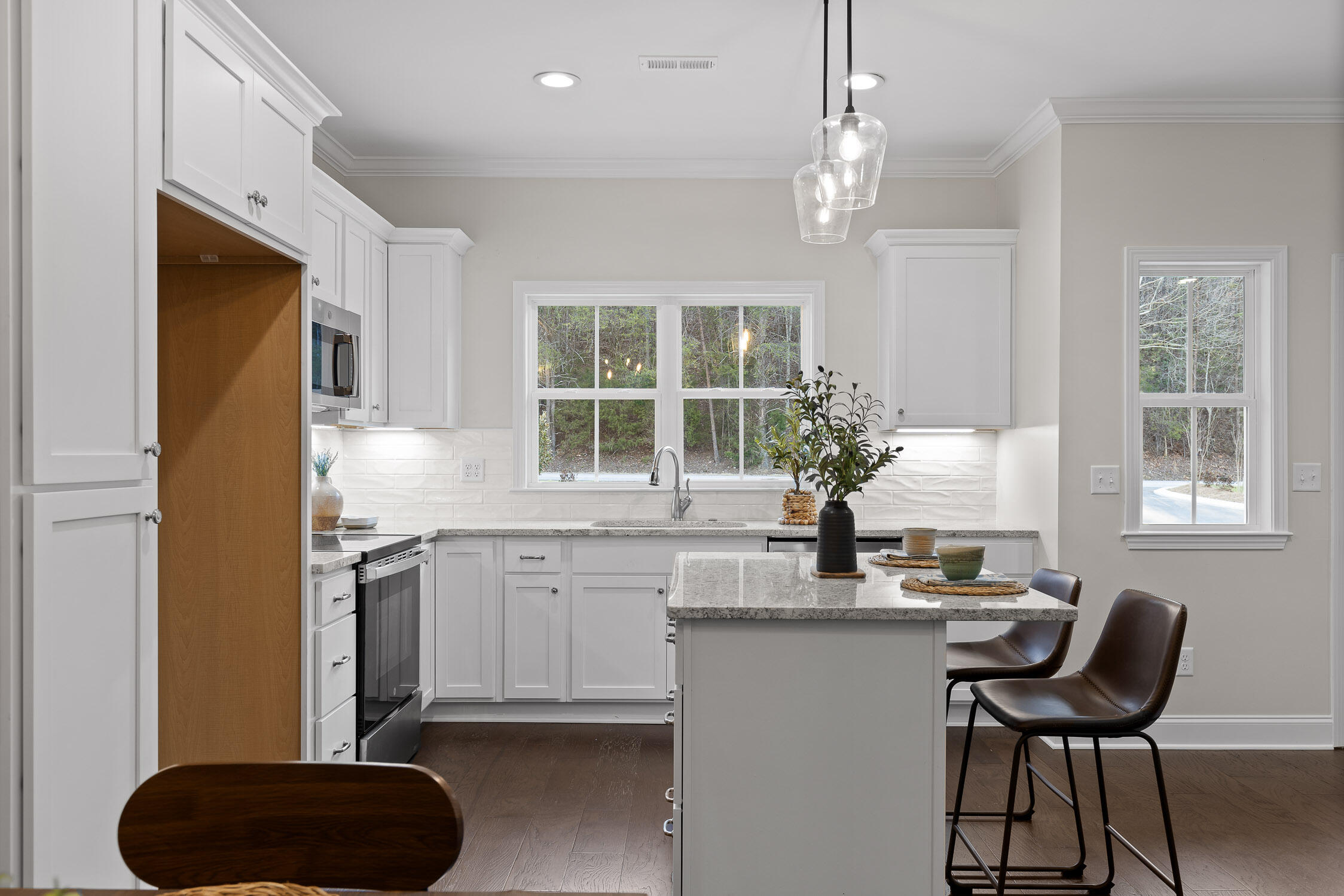 9061 Dallas Hollow Road