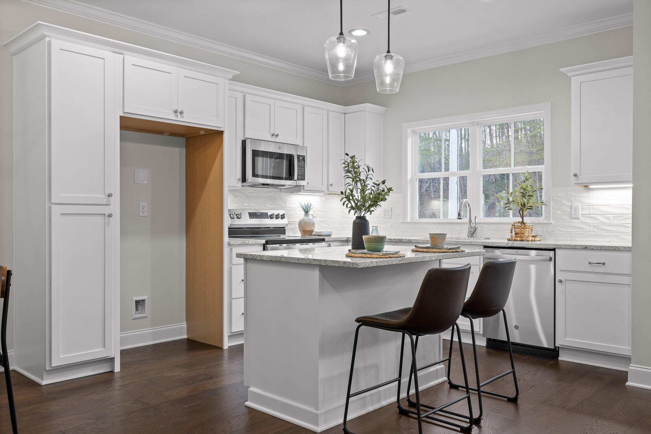 9061 Dallas Hollow Road