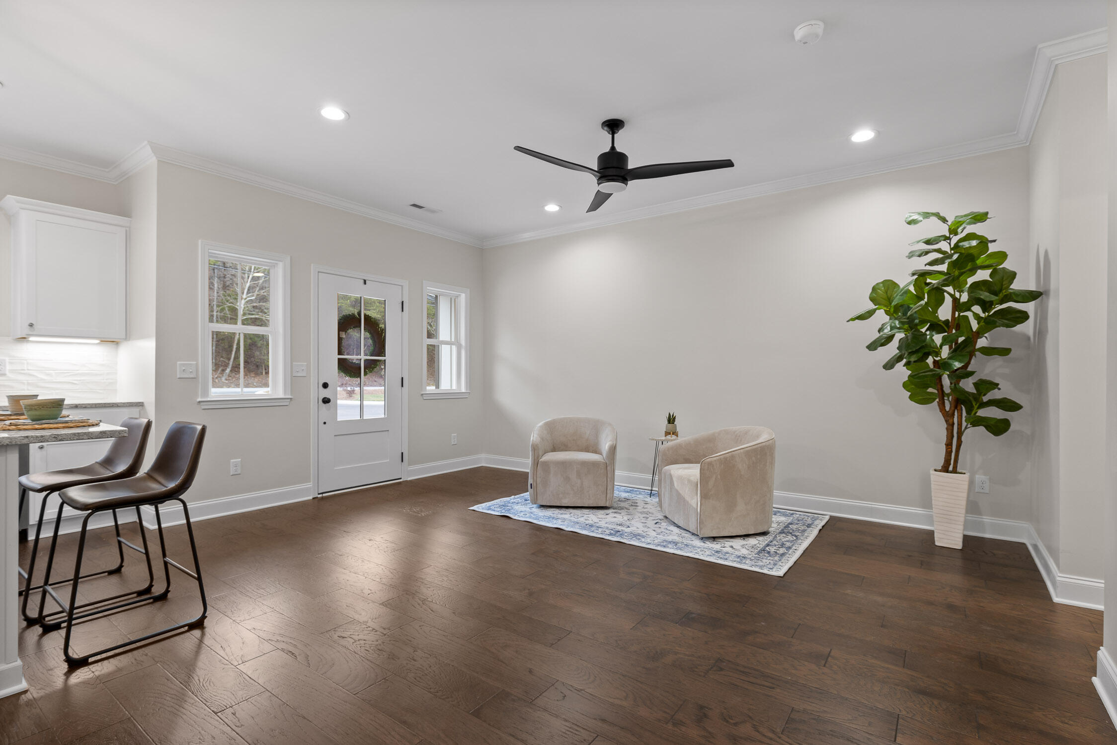 9061 Dallas Hollow Road