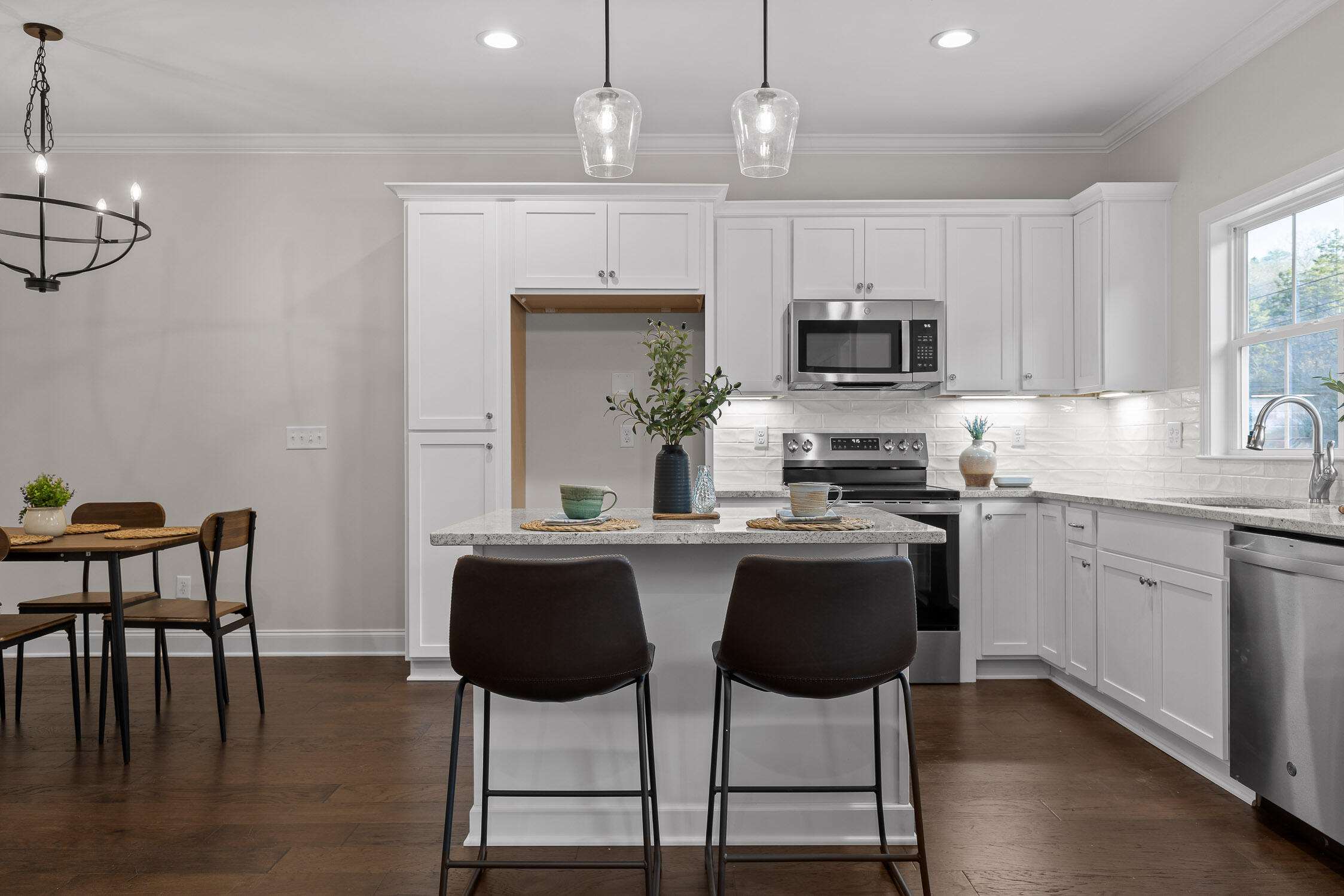 9061 Dallas Hollow Road