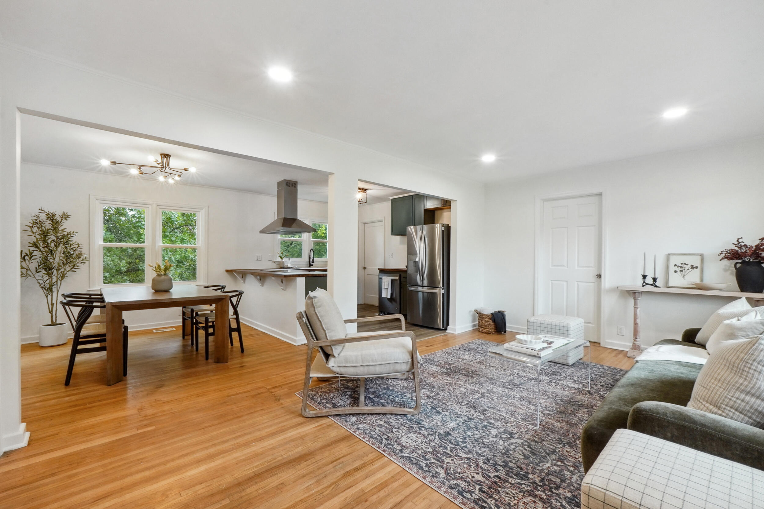 1620 S Rugby Place
