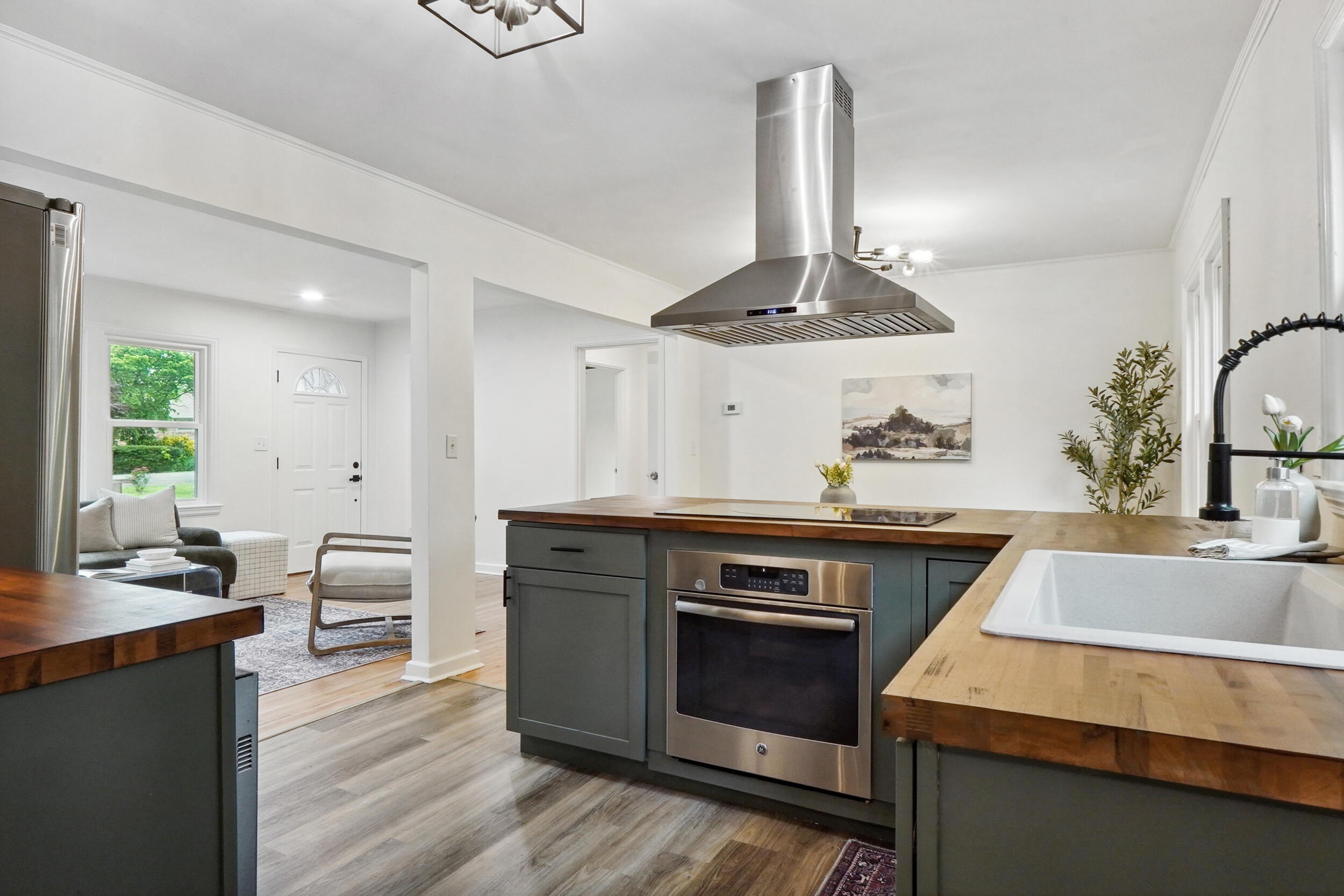 1620 S Rugby Place