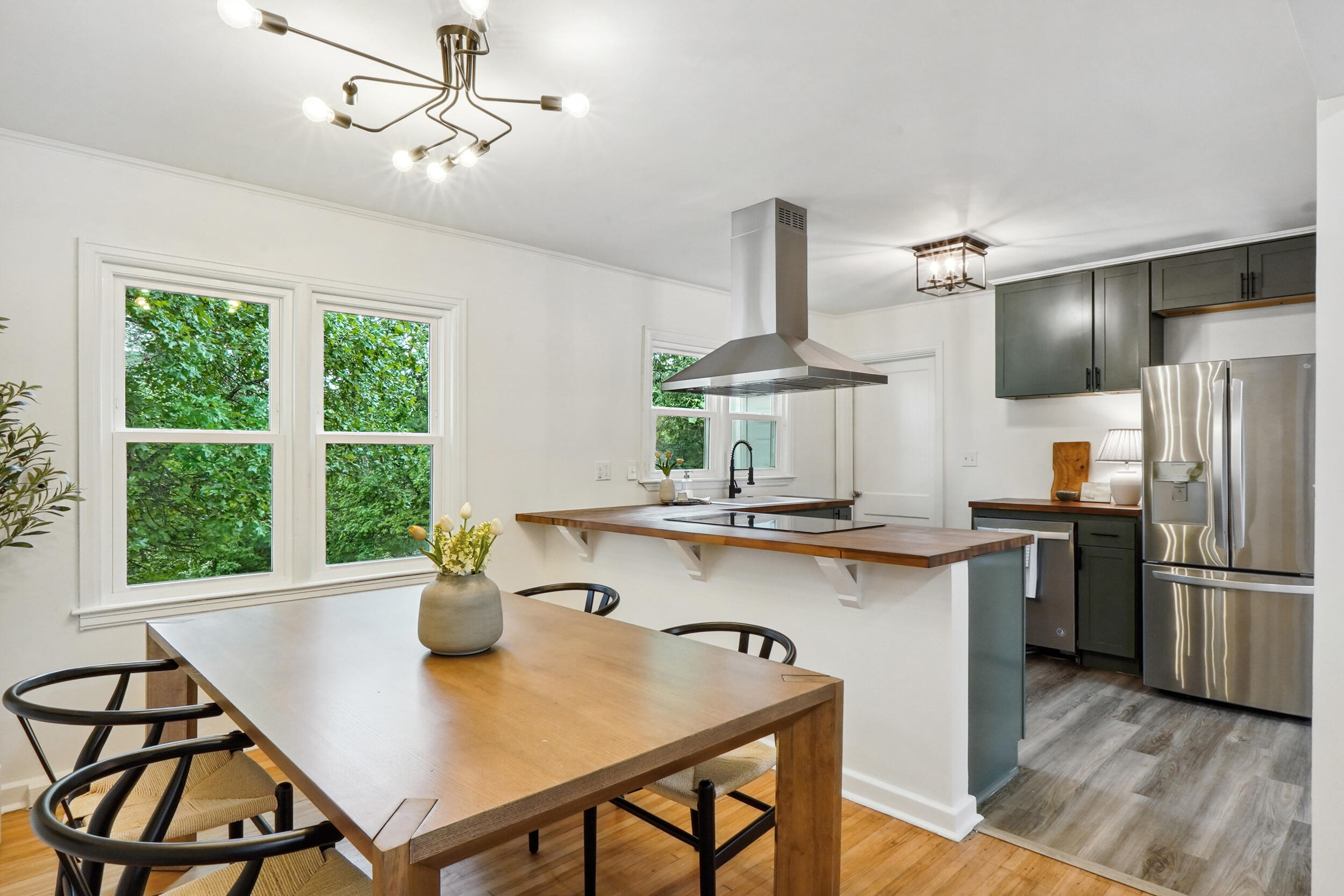 1620 S Rugby Place