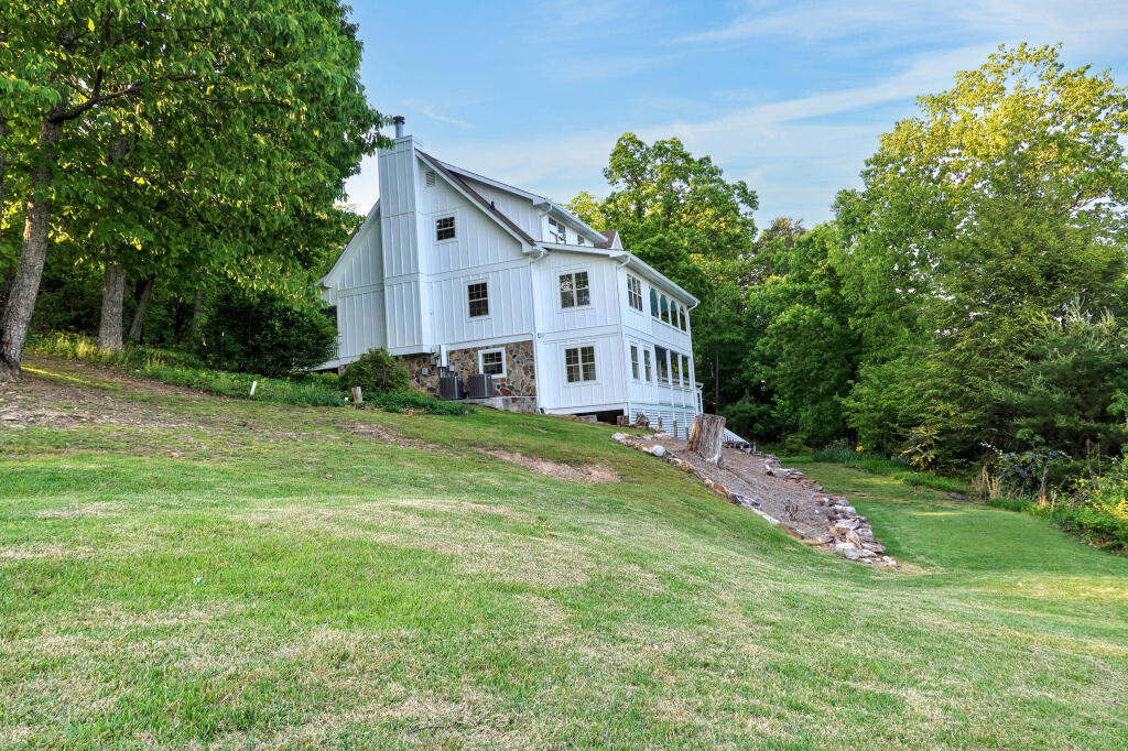 12128 Laurbrow Road