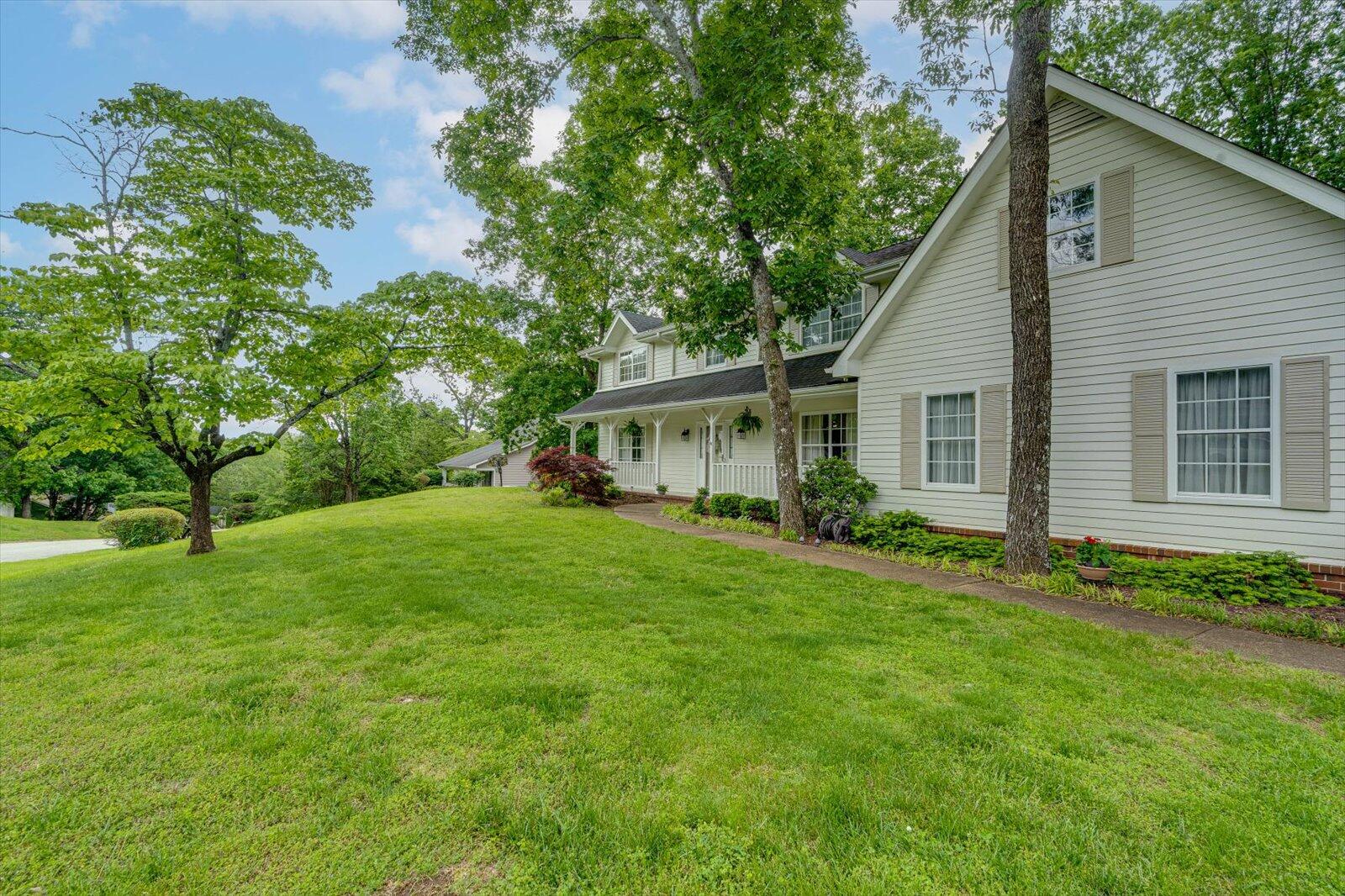 1800 Colonial Shores Drive