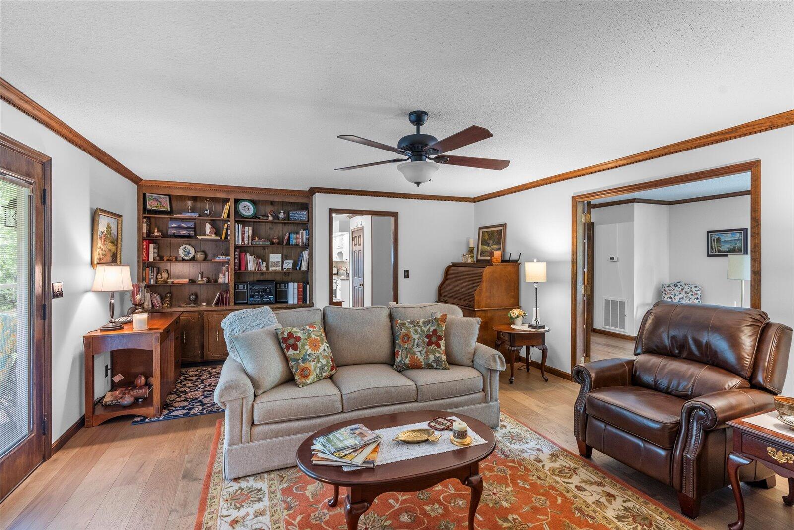 1800 Colonial Shores Drive