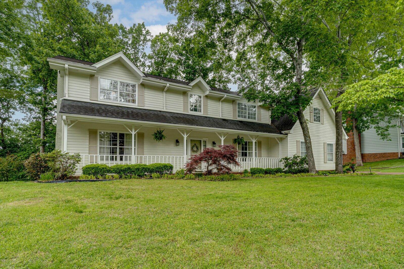 1800 Colonial Shores Drive