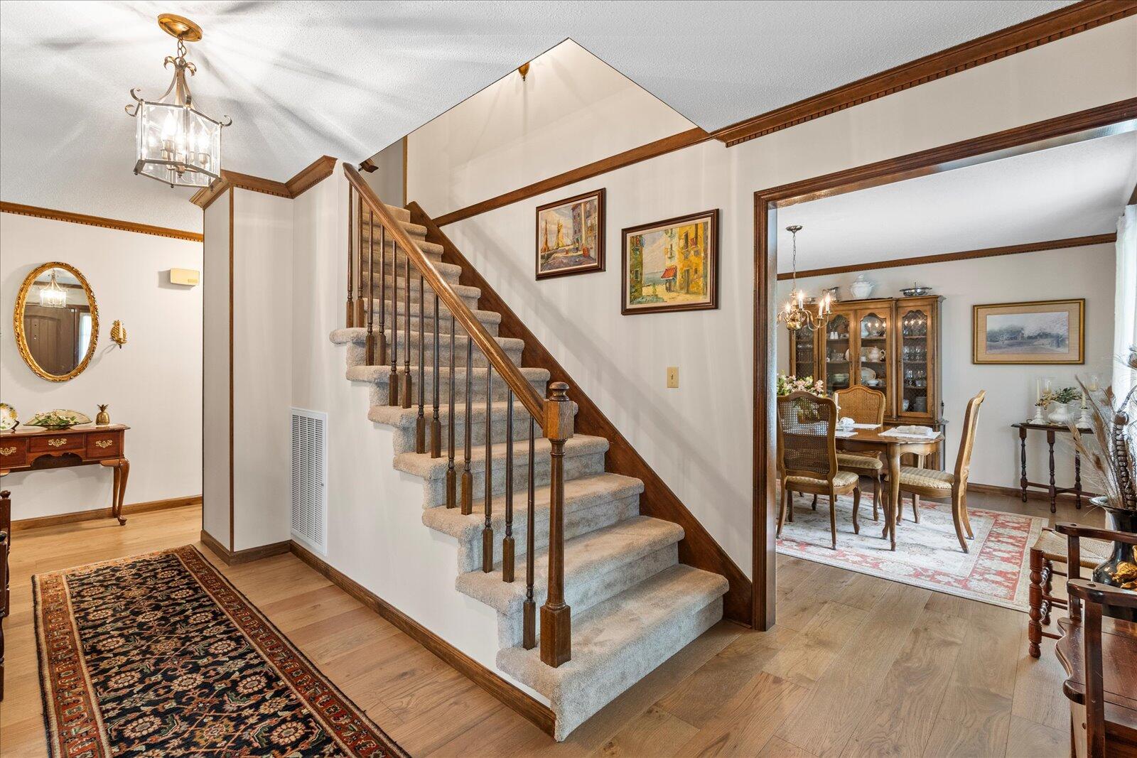 1800 Colonial Shores Drive