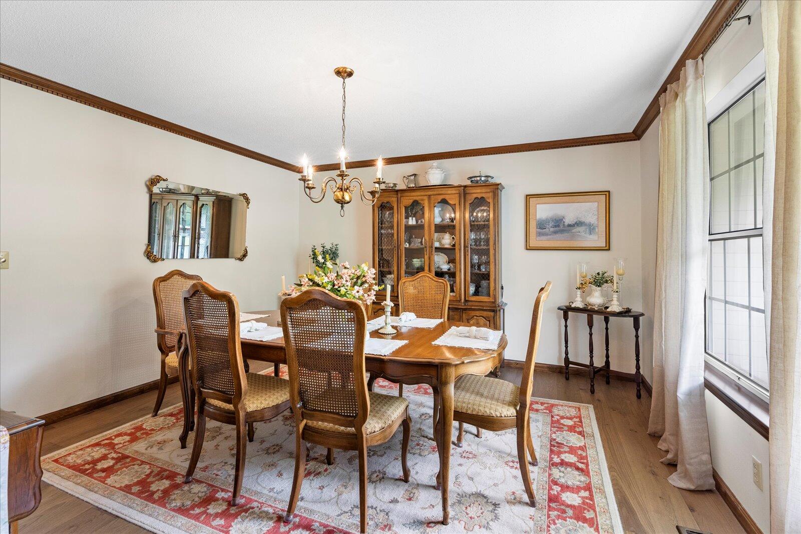 1800 Colonial Shores Drive