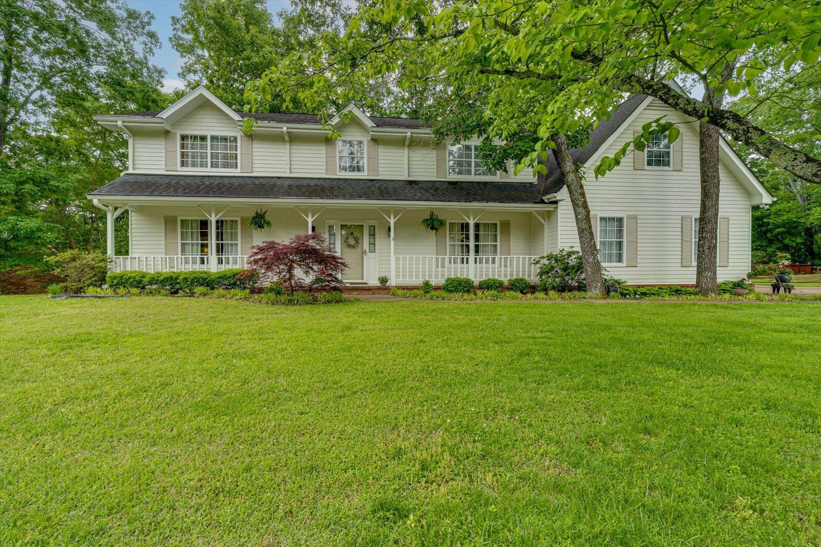 1800 Colonial Shores Drive