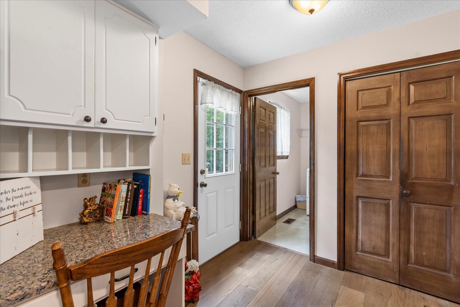 1800 Colonial Shores Drive