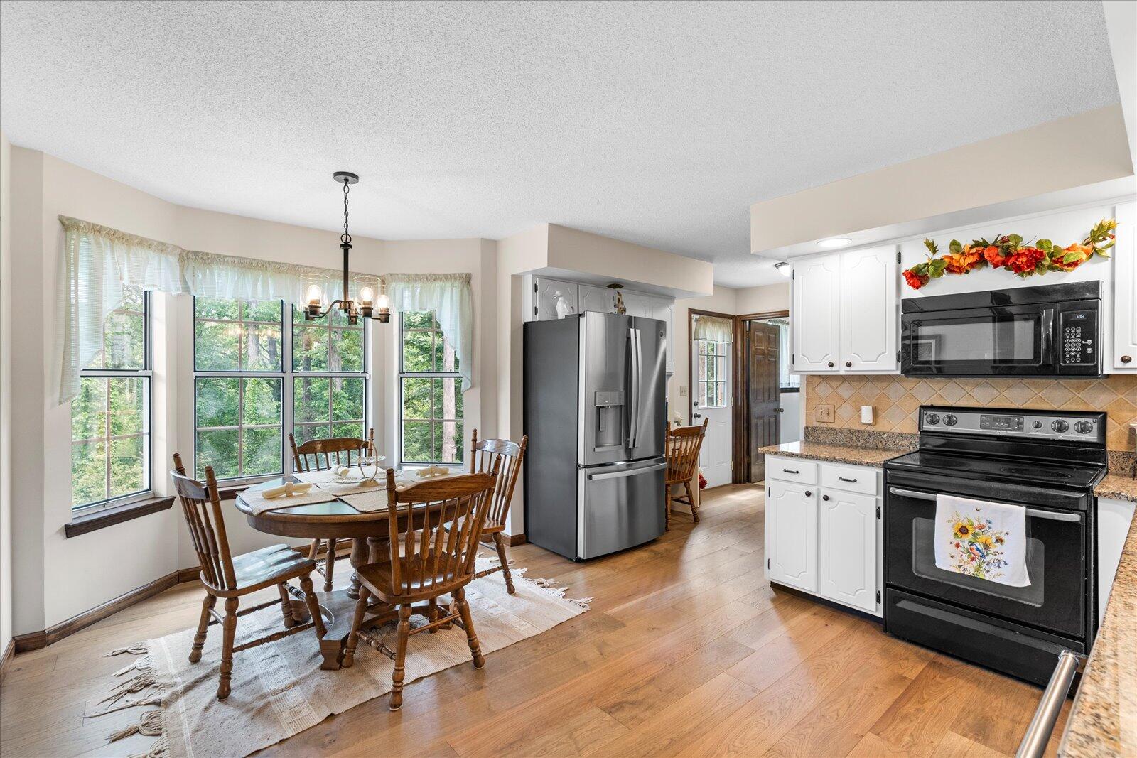 1800 Colonial Shores Drive