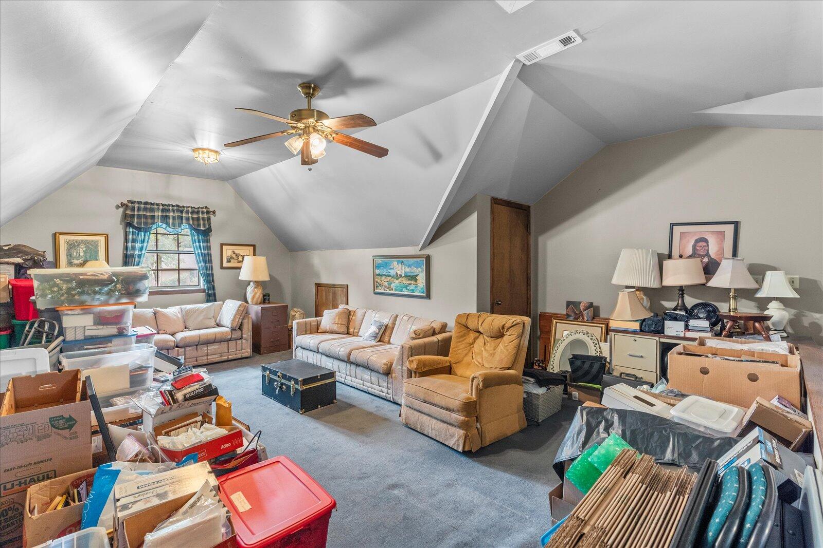 1800 Colonial Shores Drive