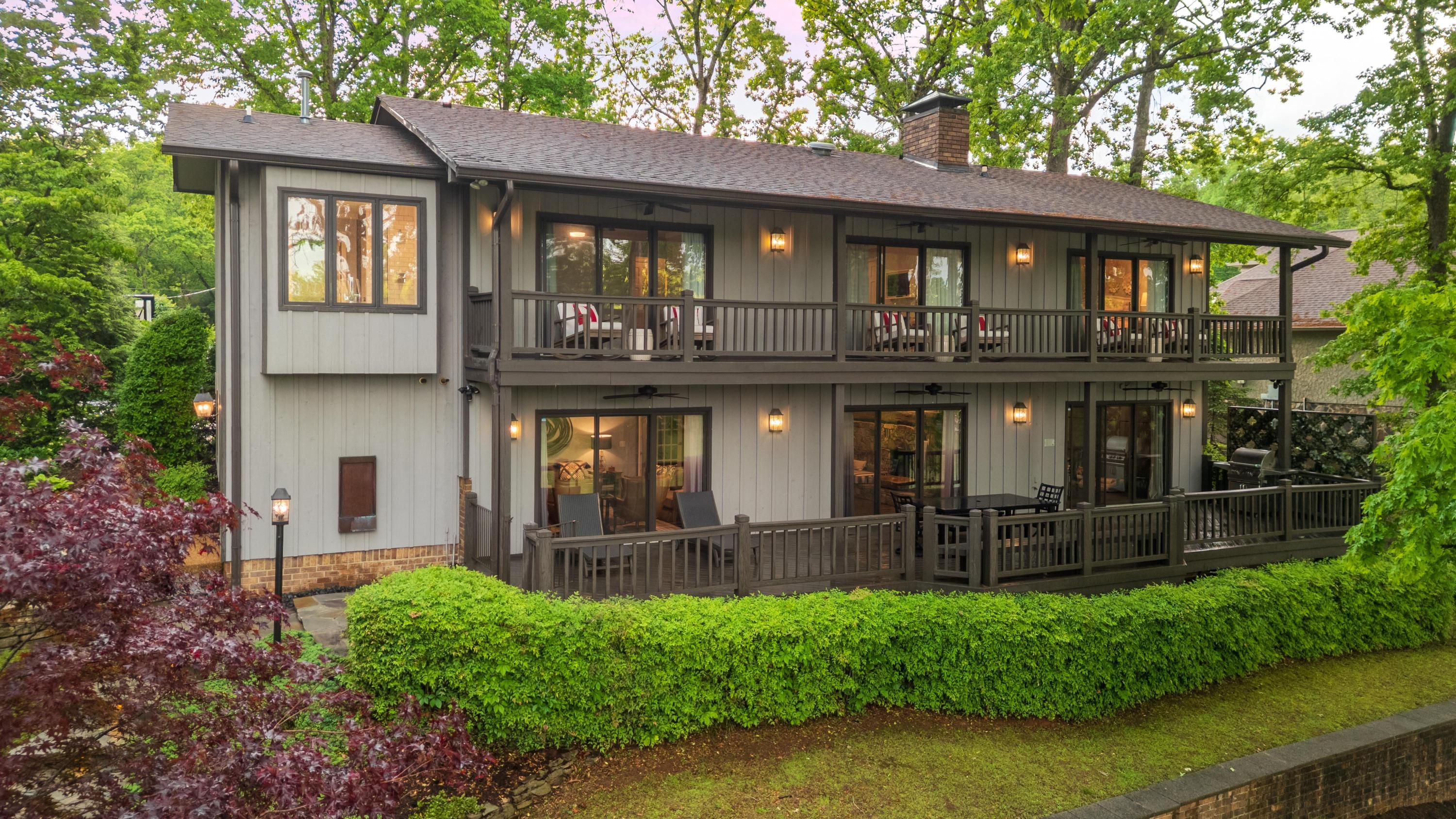 8110 Pierpoint Drive