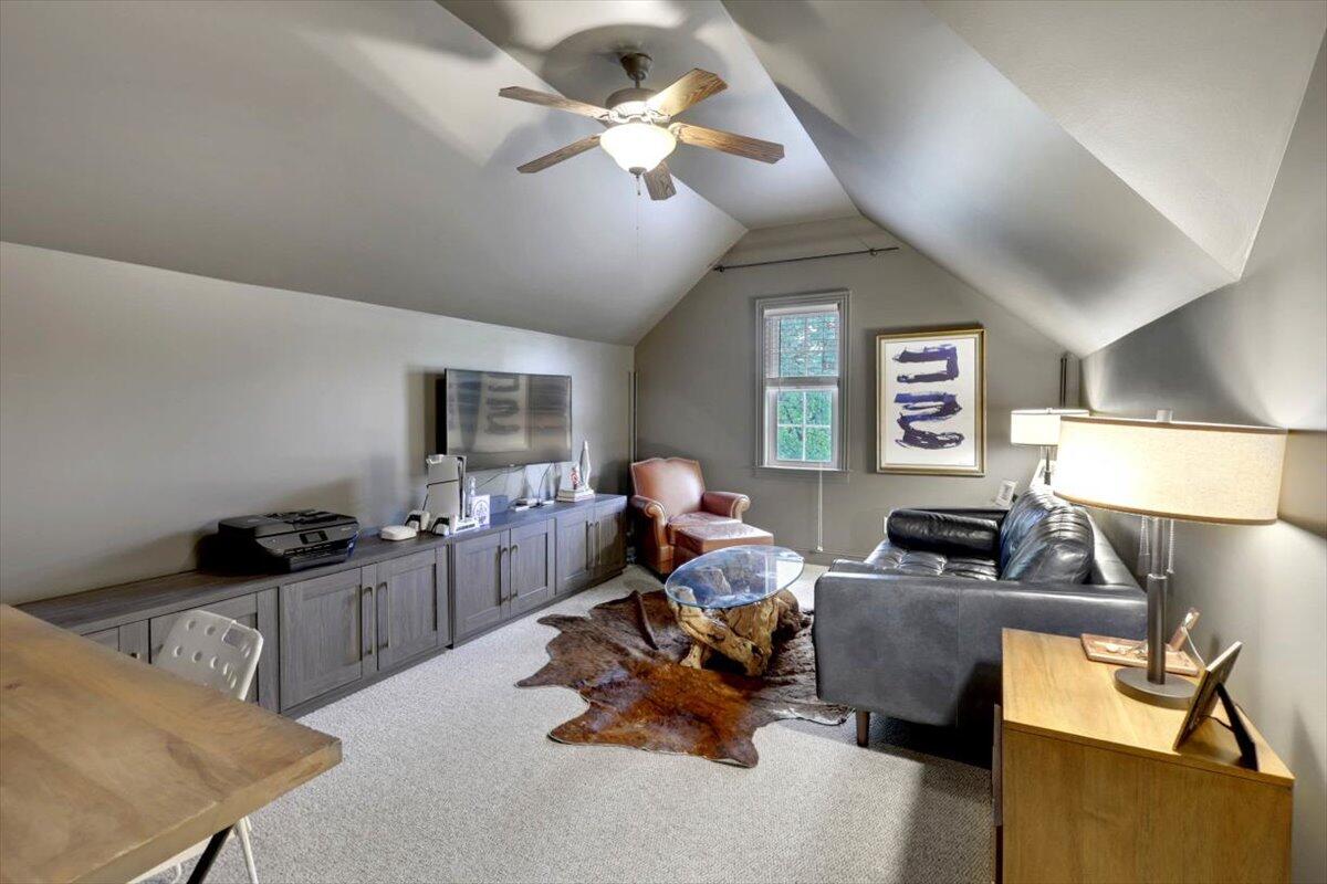 2507 Eagle Creek Way