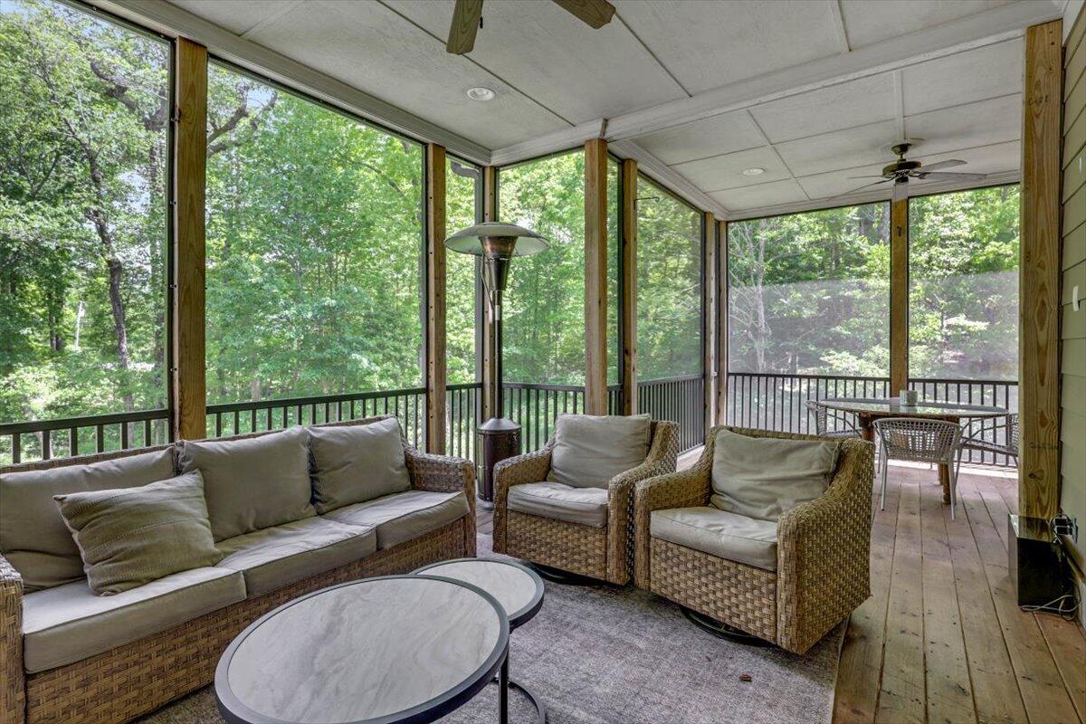 2507 Eagle Creek Way