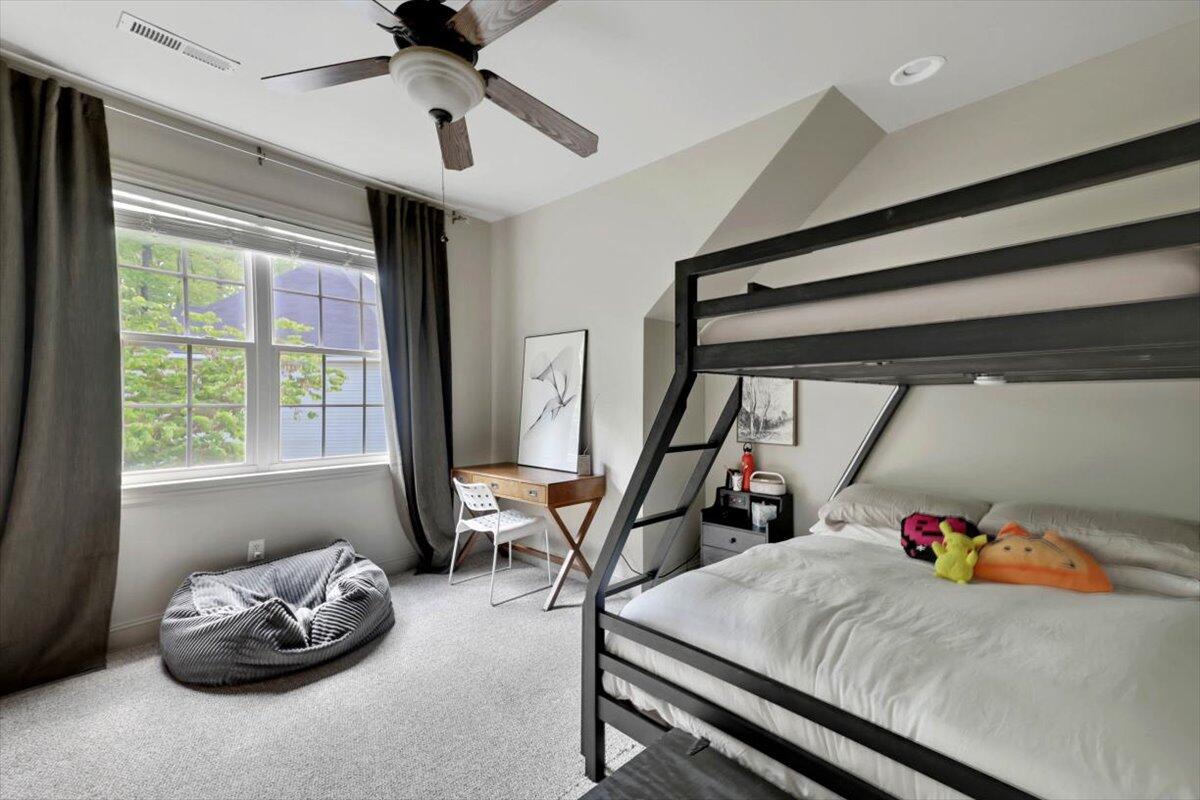 2507 Eagle Creek Way