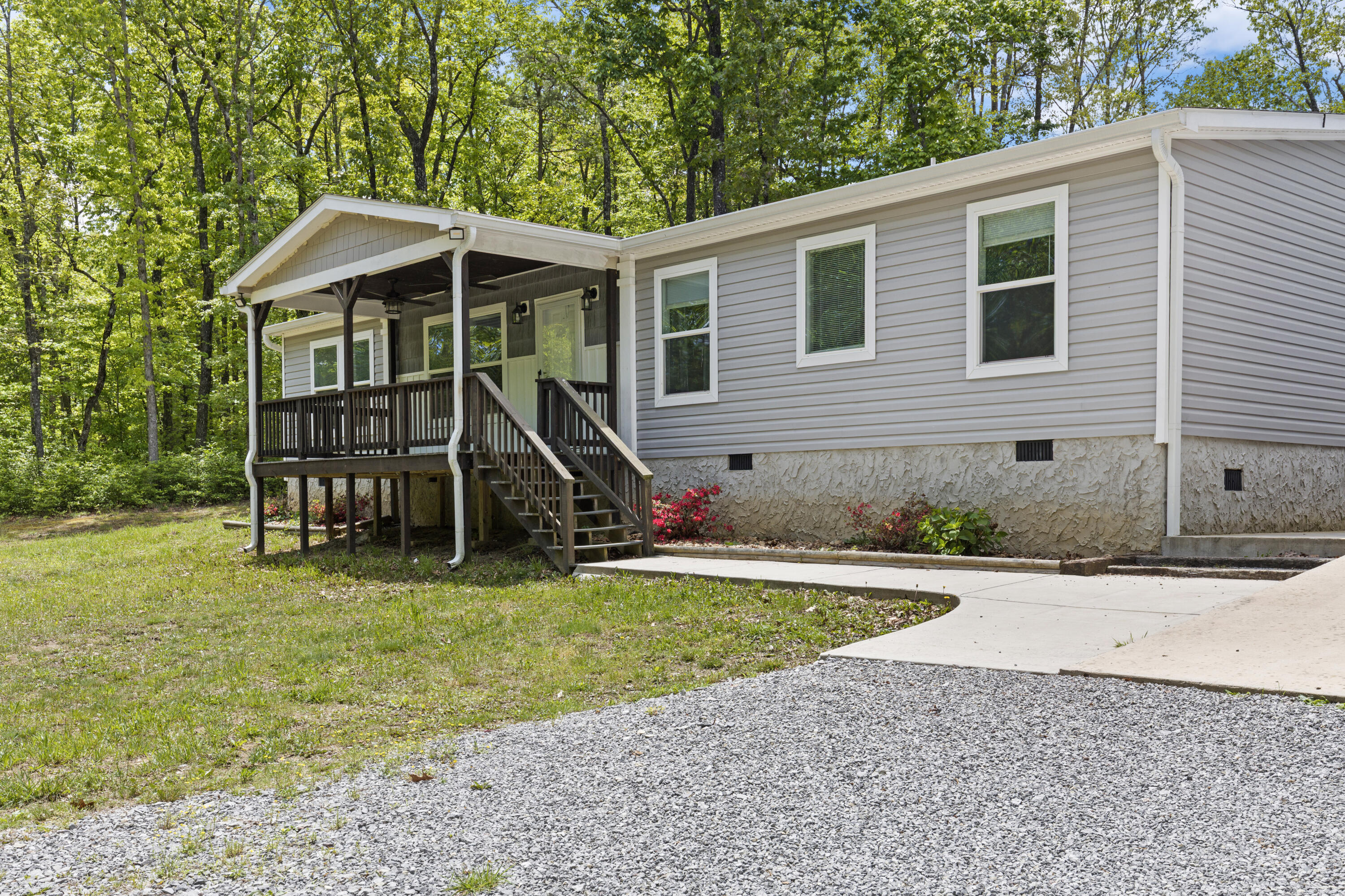 201 County Line Road