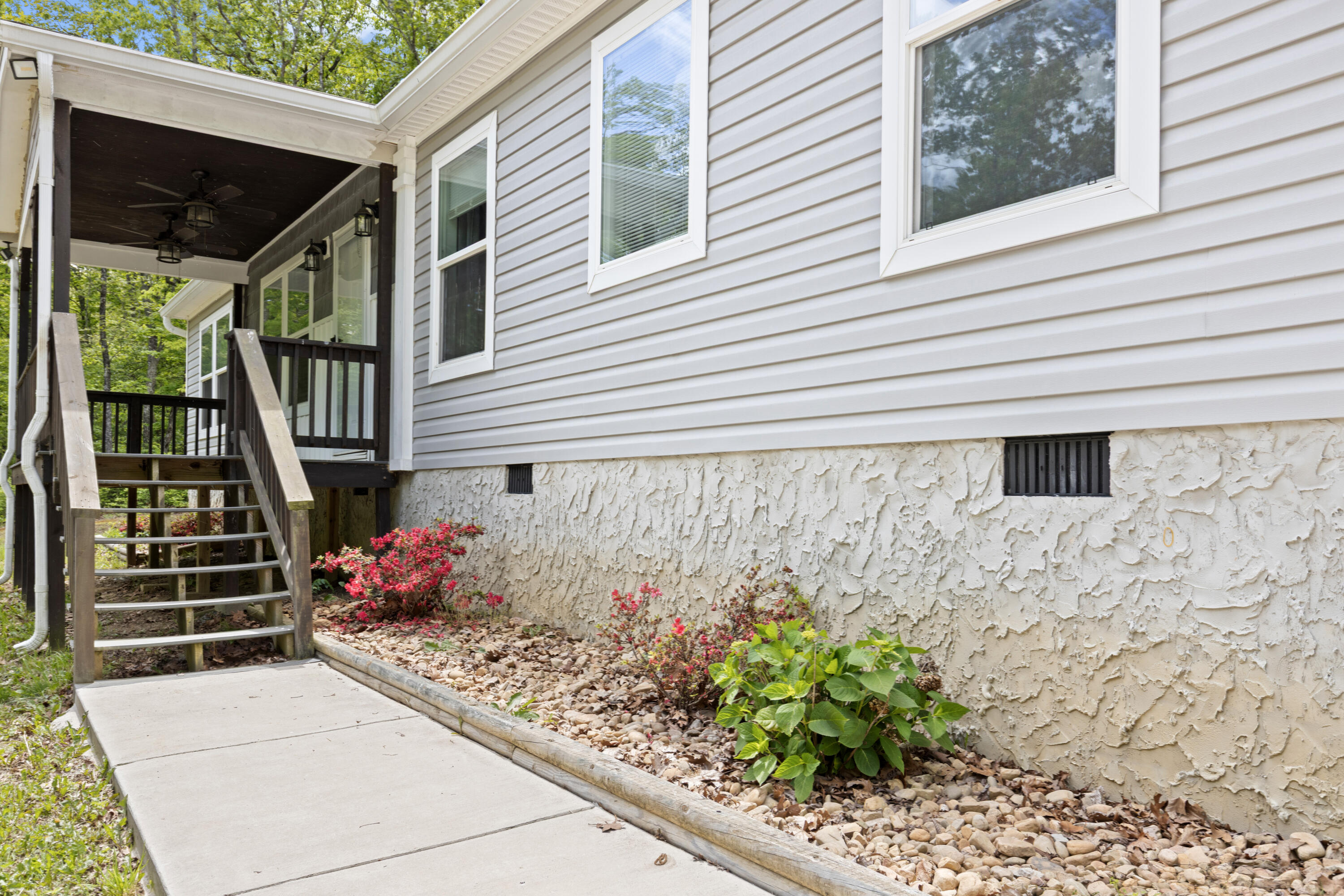 201 County Line Road