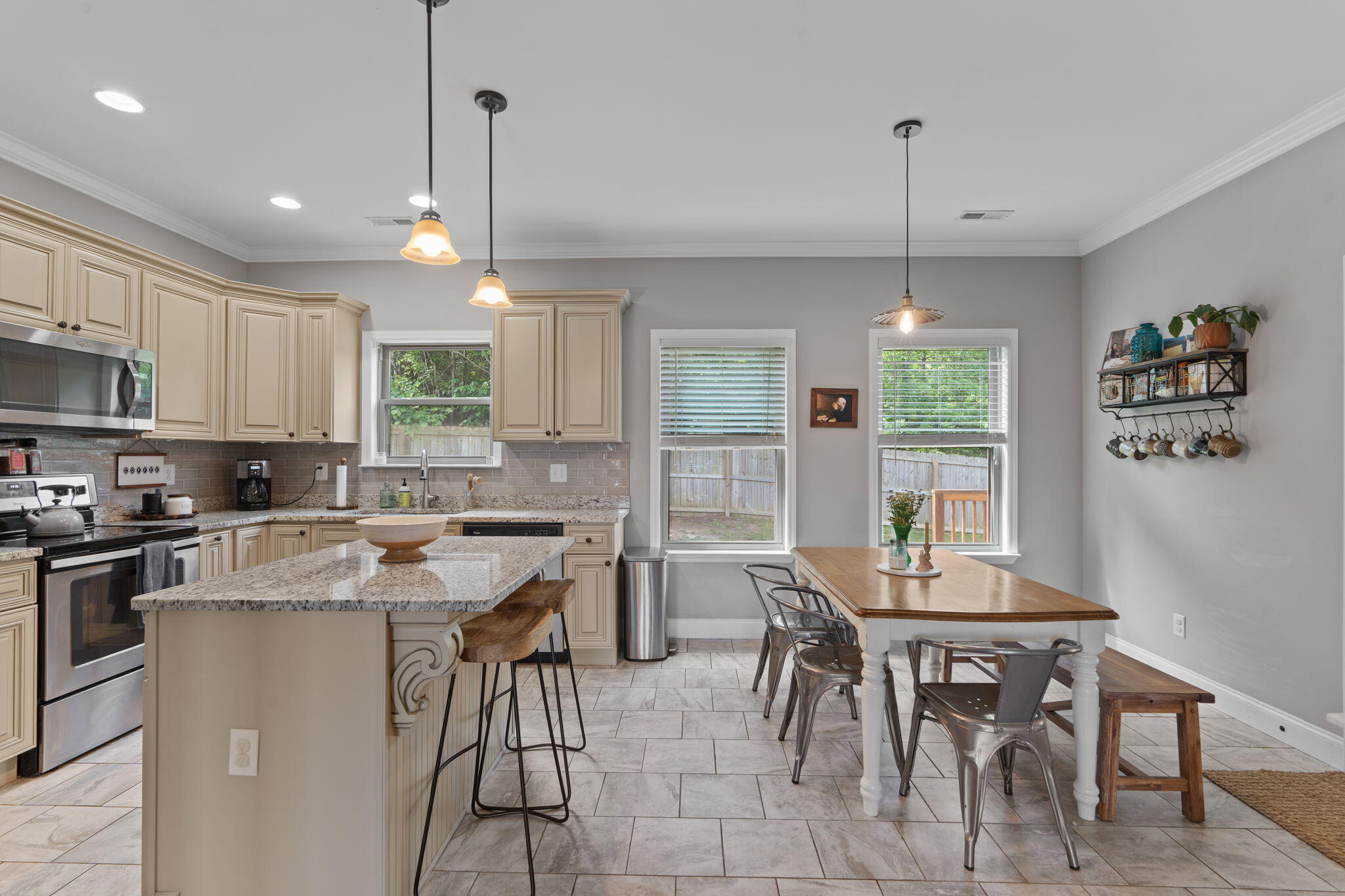 318 Franklin Circle
