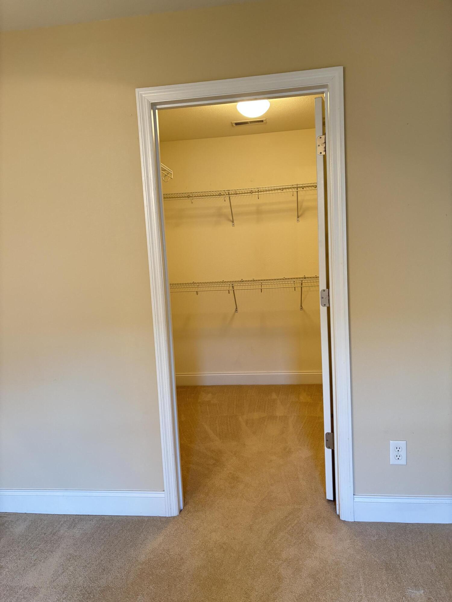 1501 Applebrook Drive